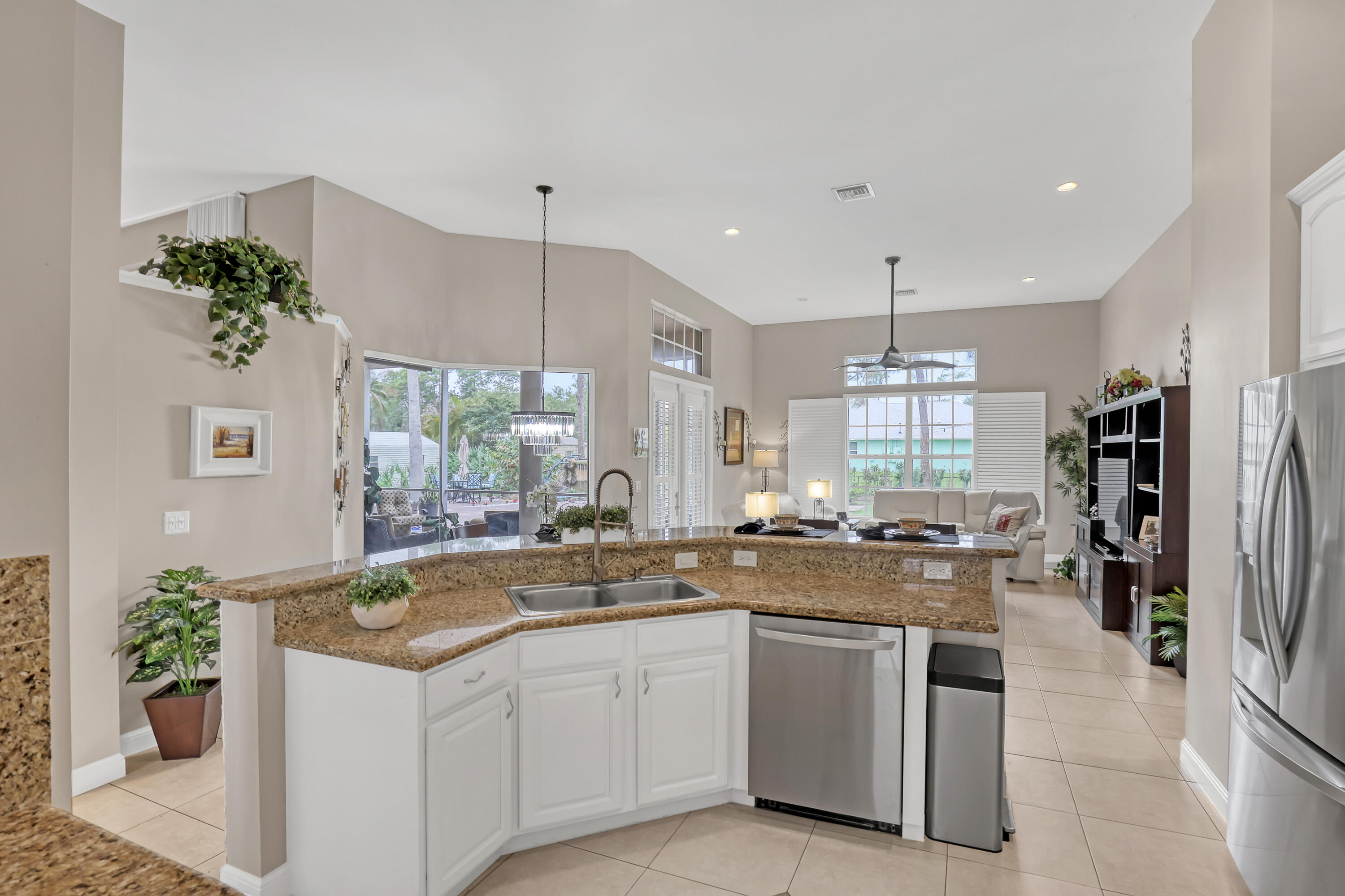 Acreage & Unrec (The Acreage) - Residential