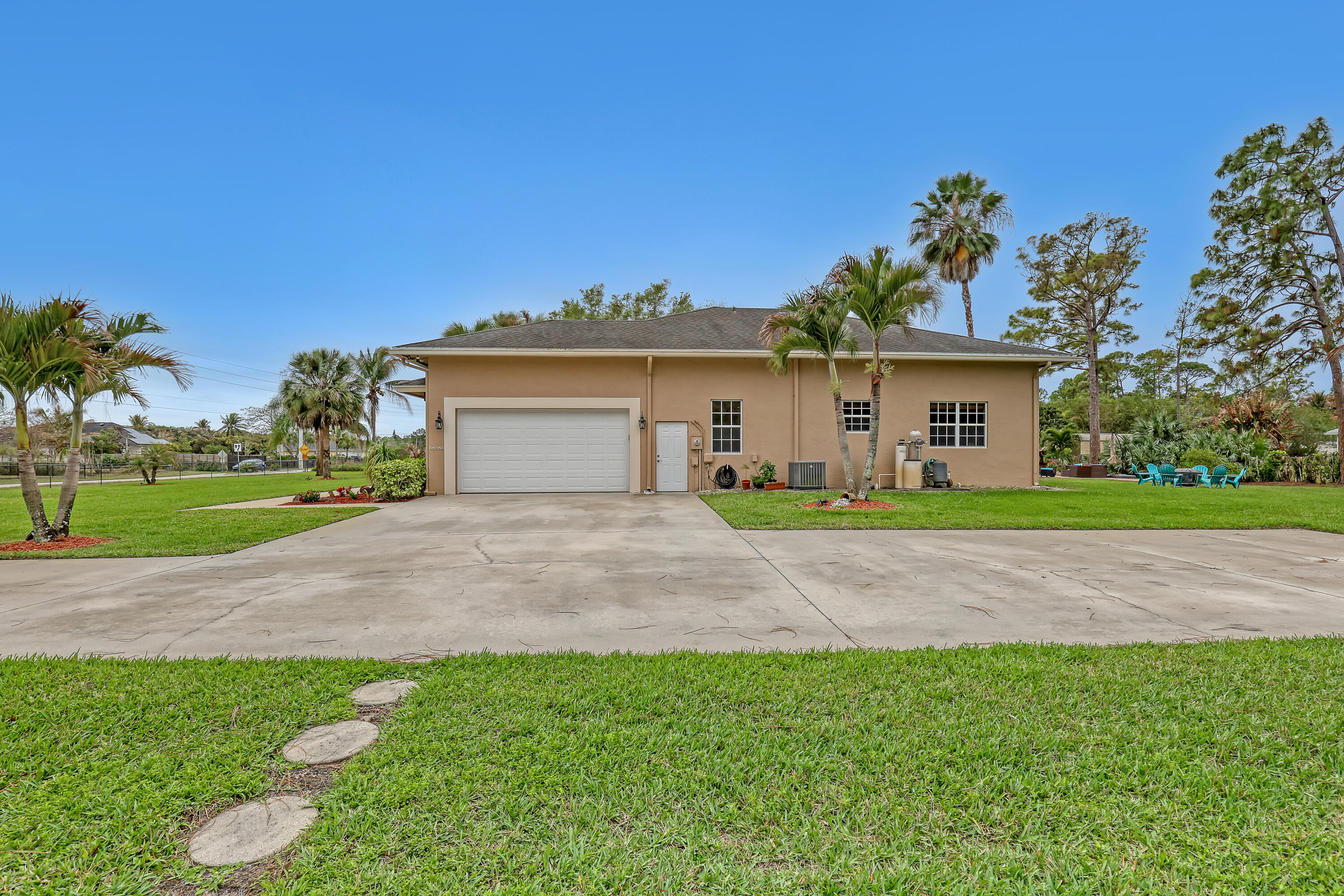 Acreage & Unrec (The Acreage) - Residential