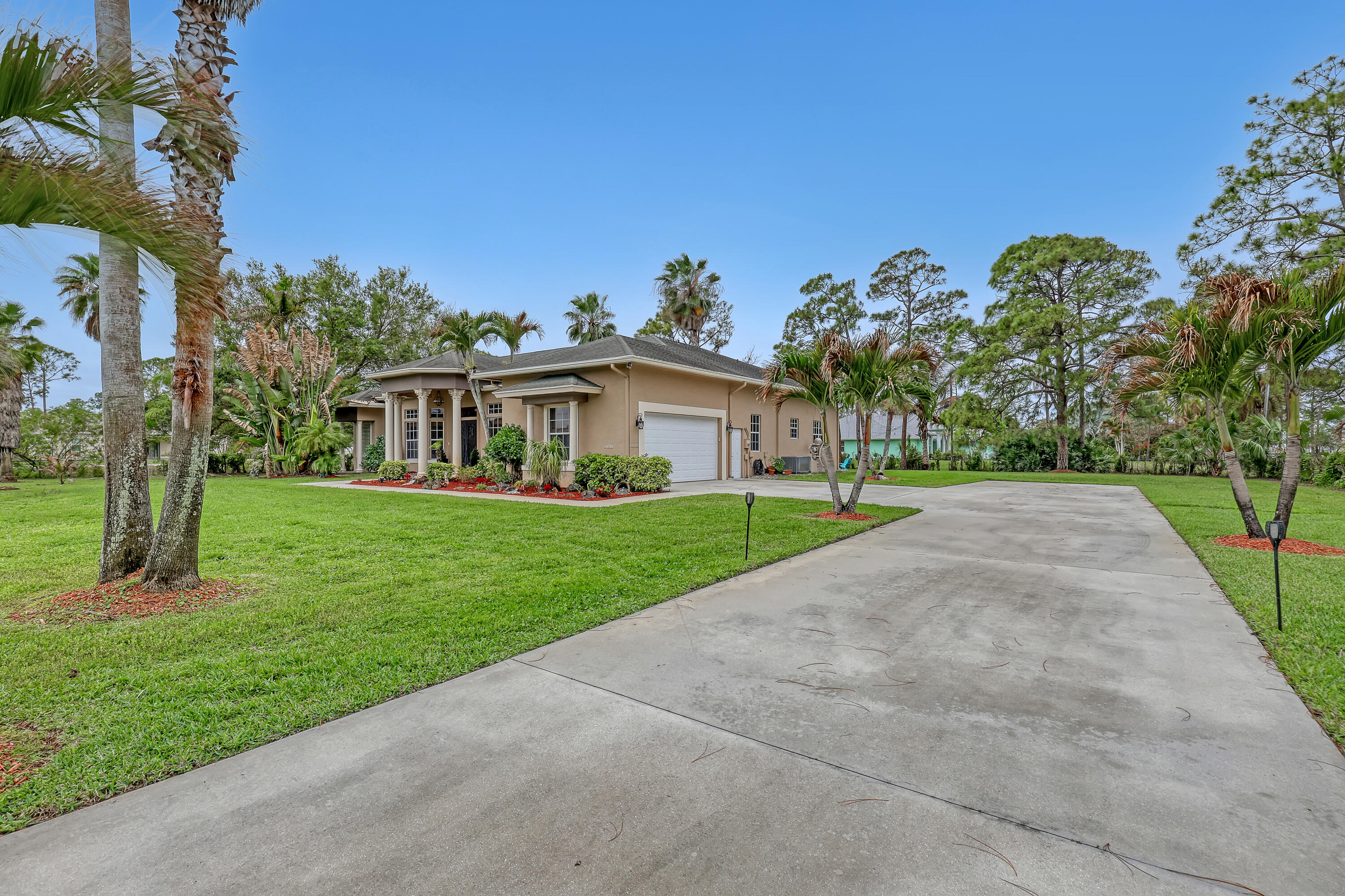 Acreage & Unrec (The Acreage) - Residential