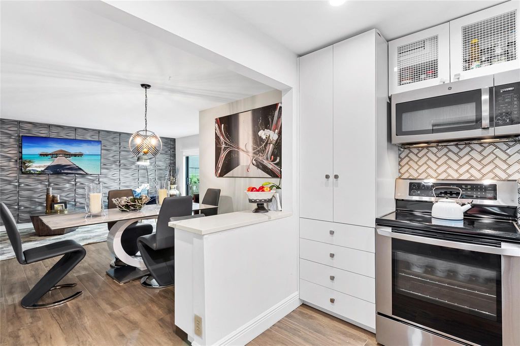 Photo of 2162 NW 39th Avenue #B-17, Coconut Creek, FL 33066 (MLS # F10524327)