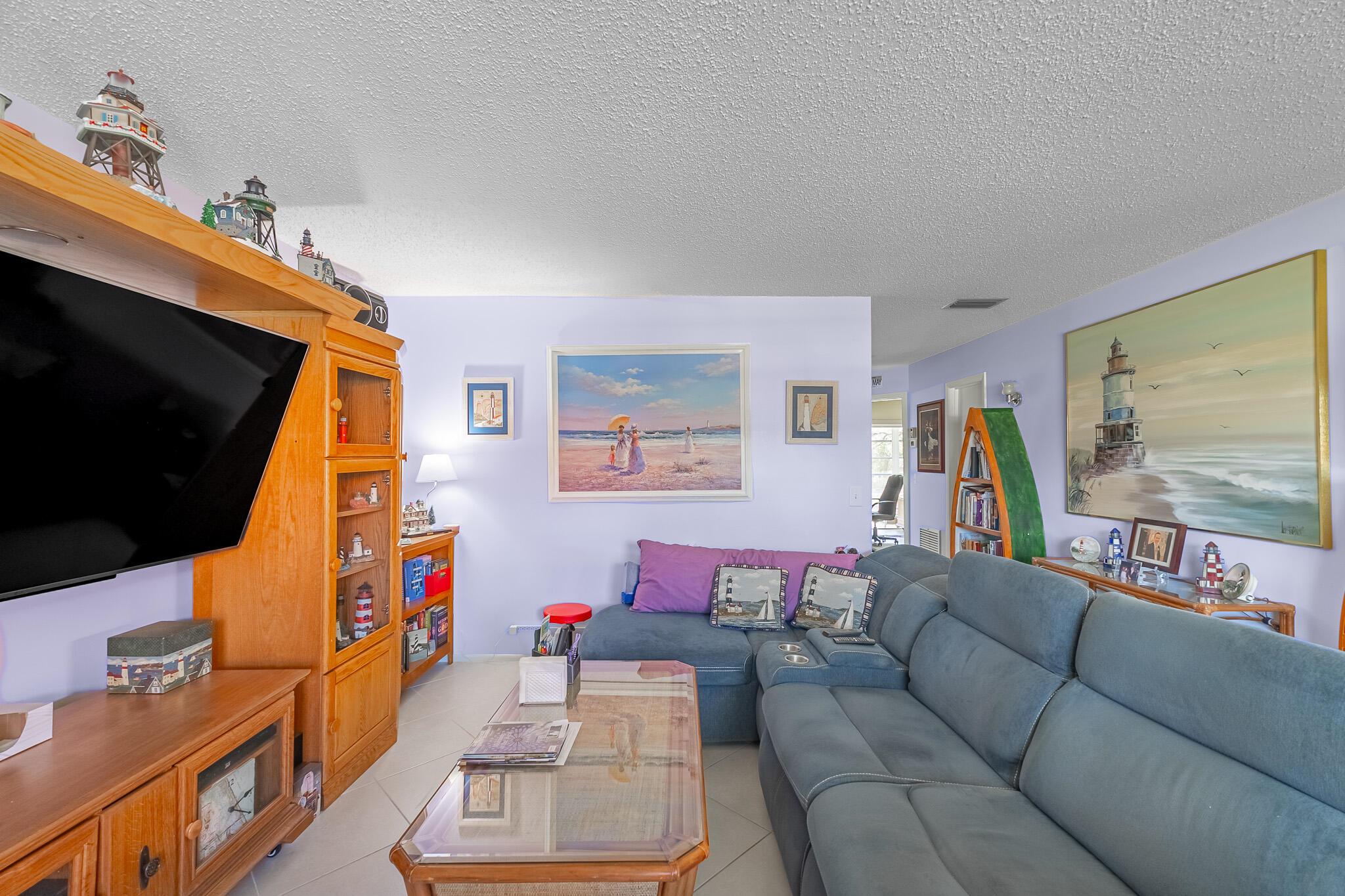 1225 NW 21st Street 19-14