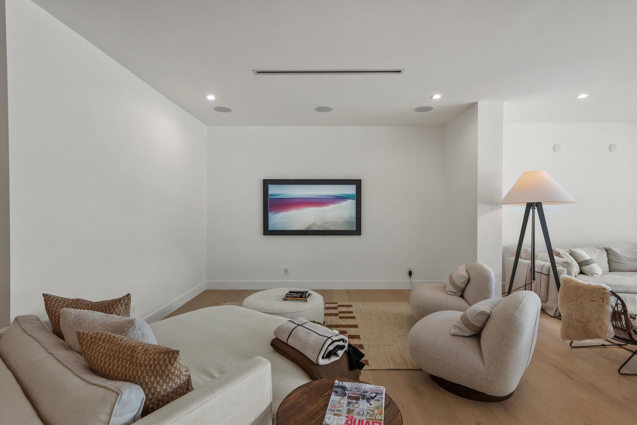 MAIDSTONE - Residential Lease