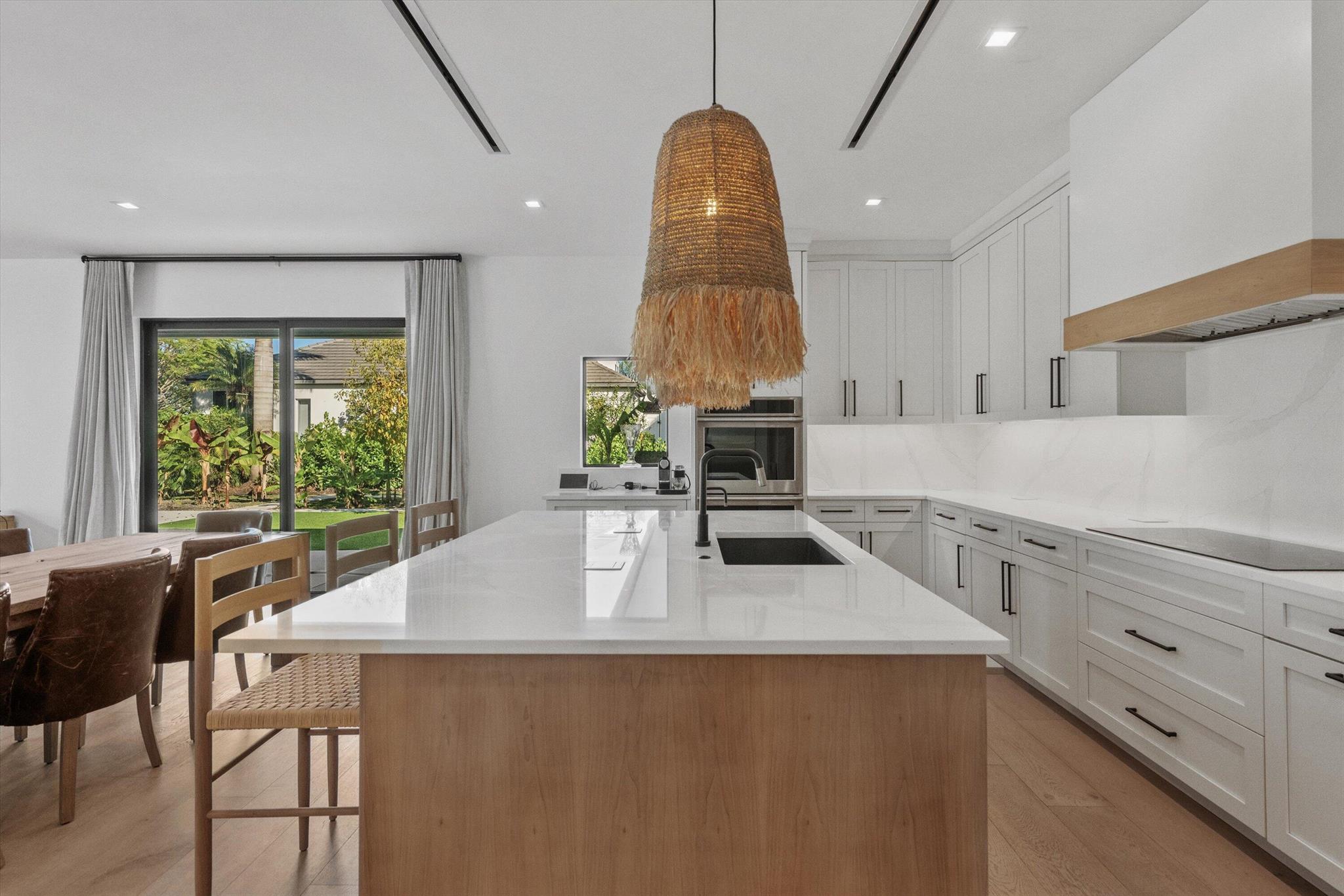 MAIDSTONE - Residential Lease