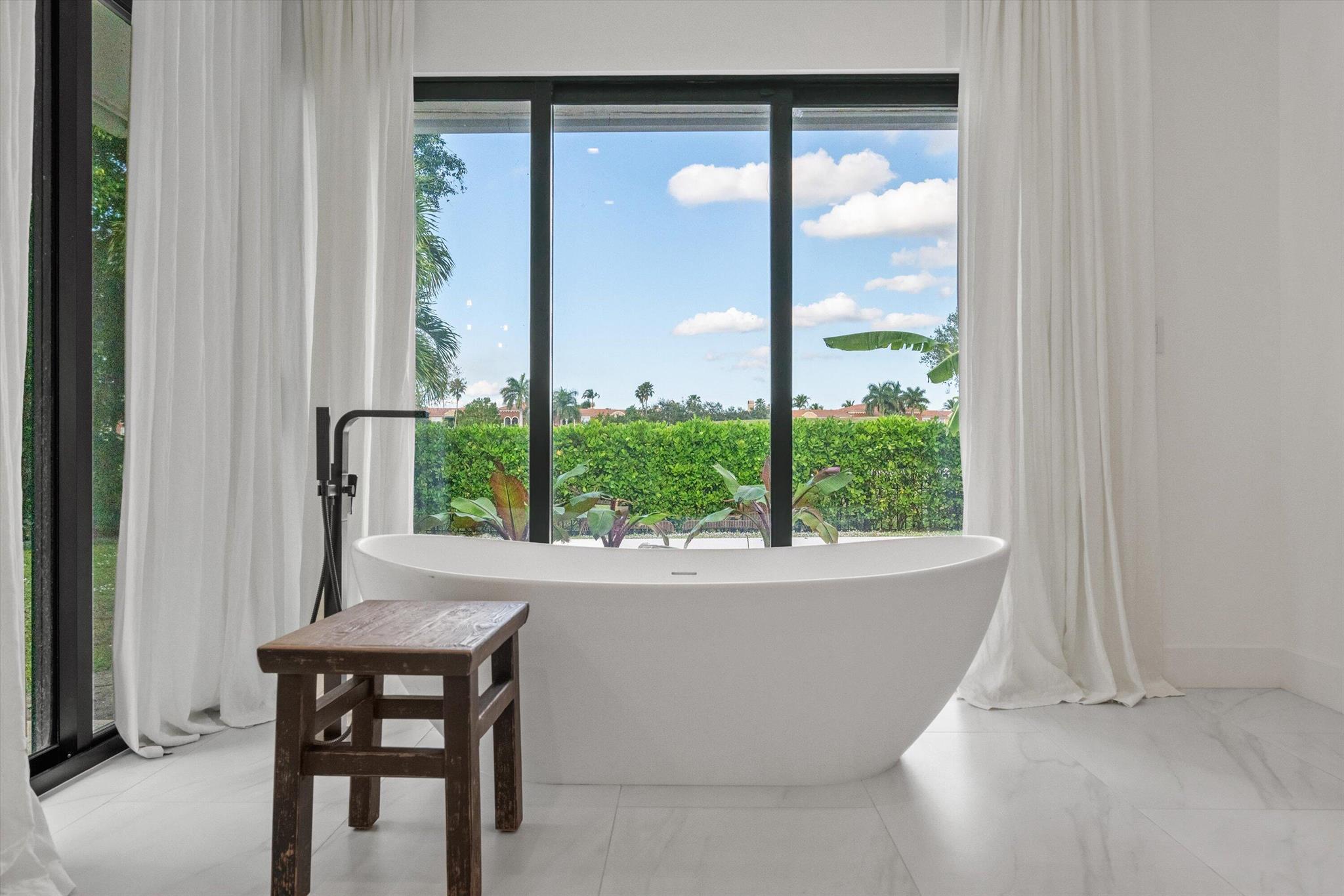 MAIDSTONE - Residential Lease