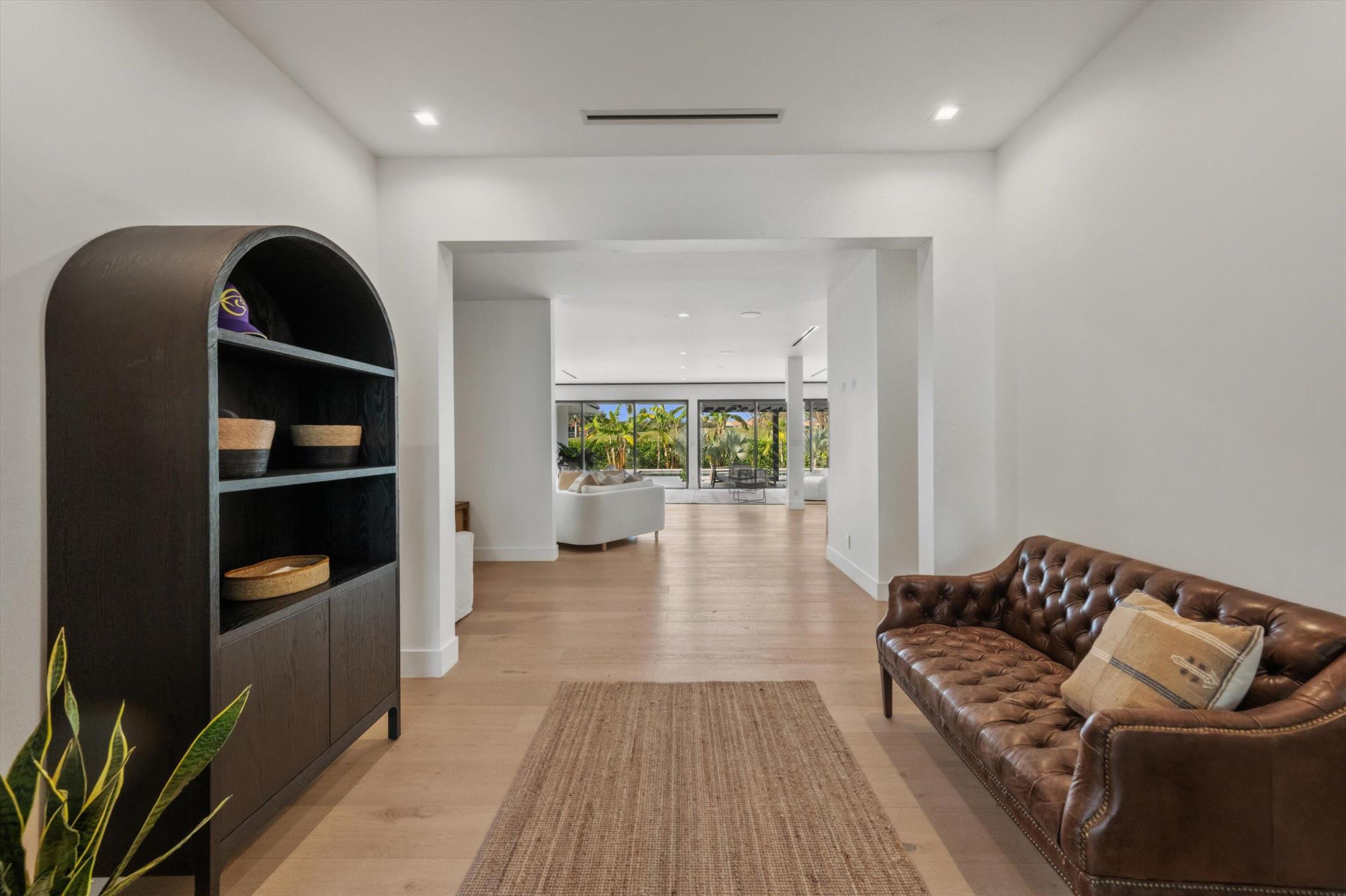 MAIDSTONE - Residential Lease