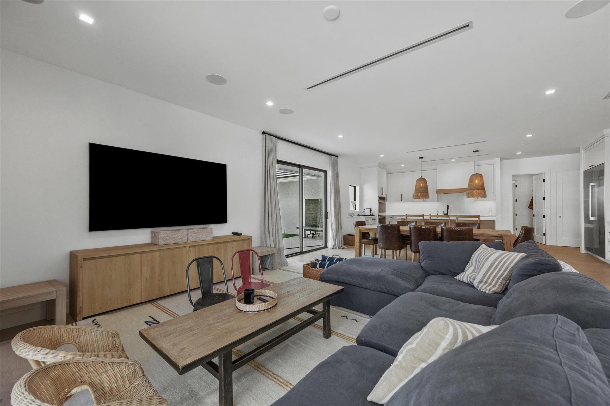 MAIDSTONE - Residential Lease