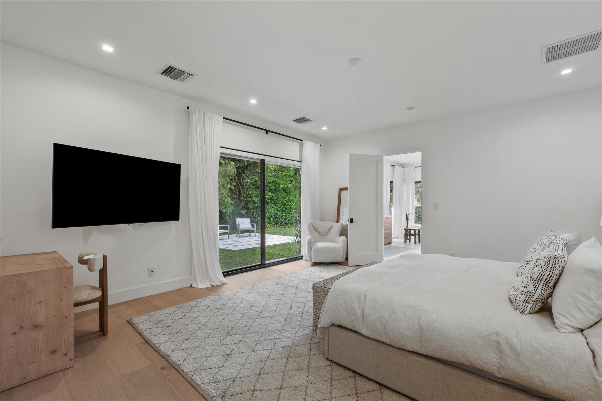 MAIDSTONE - Residential Lease