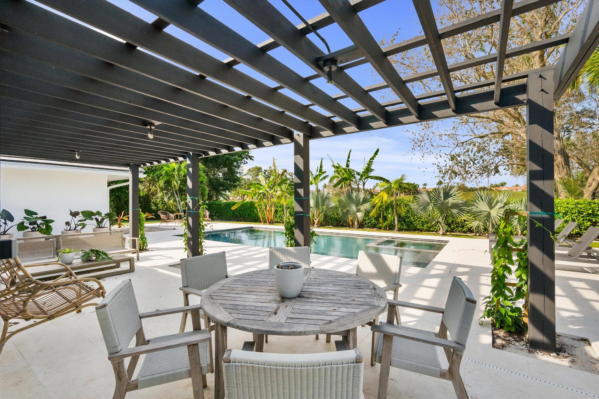 MAIDSTONE - Residential Lease