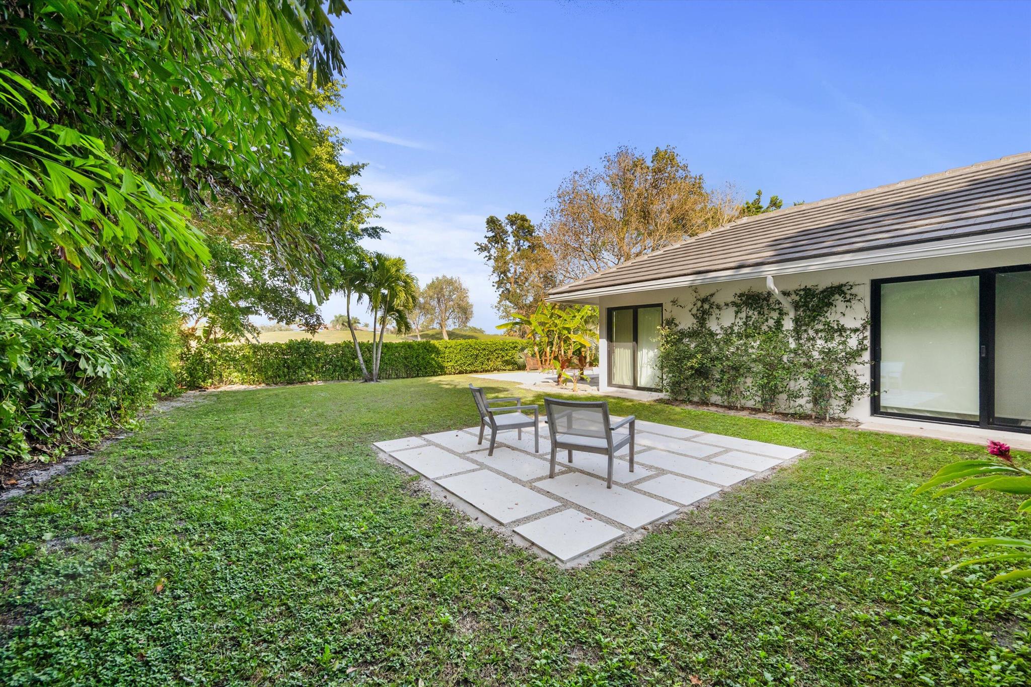 MAIDSTONE - Residential Lease