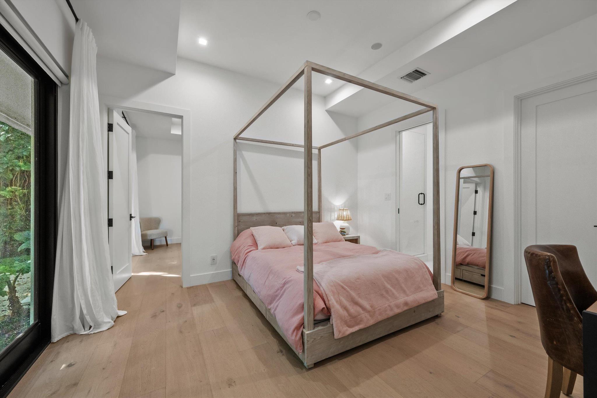 MAIDSTONE - Residential Lease