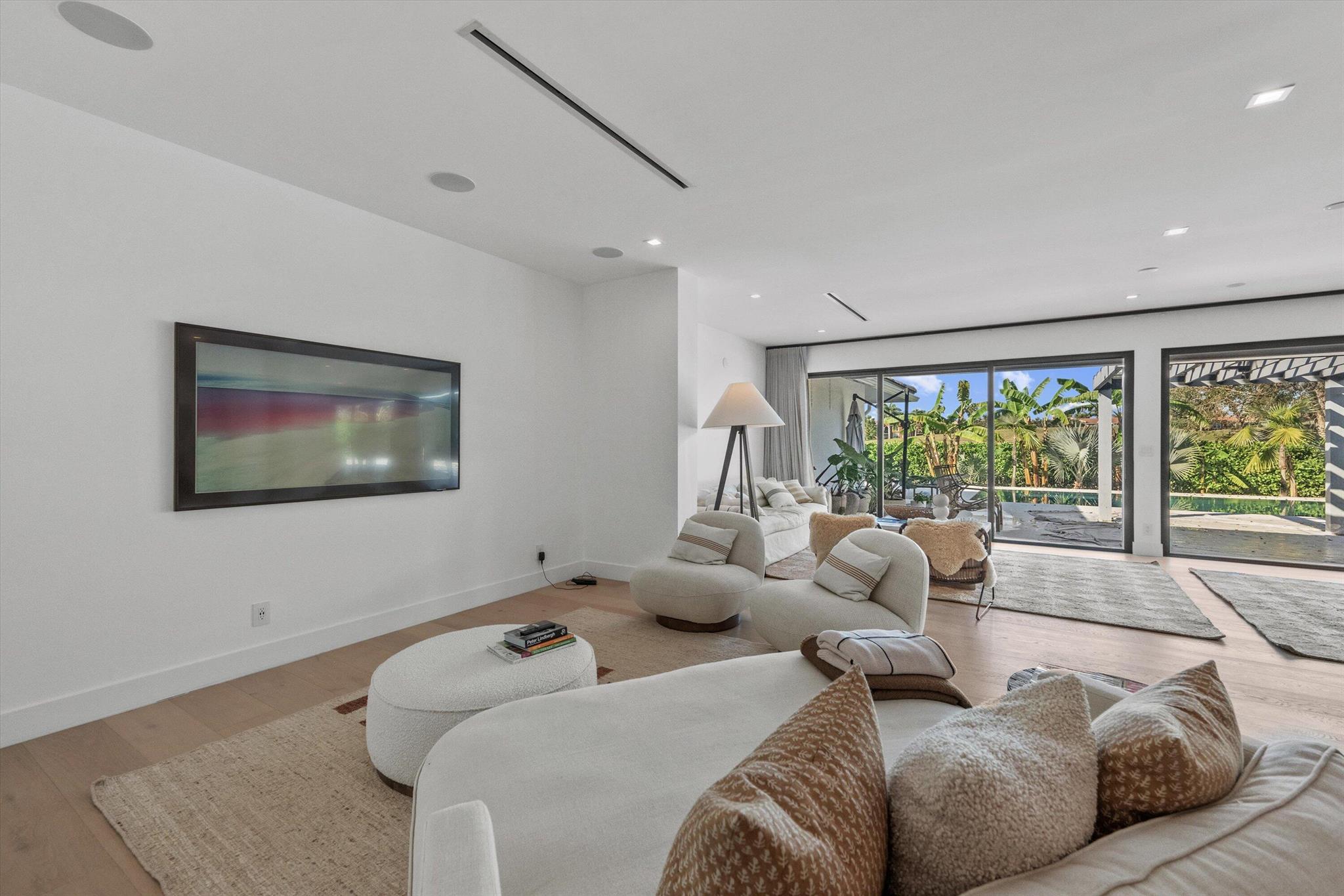 MAIDSTONE - Residential Lease