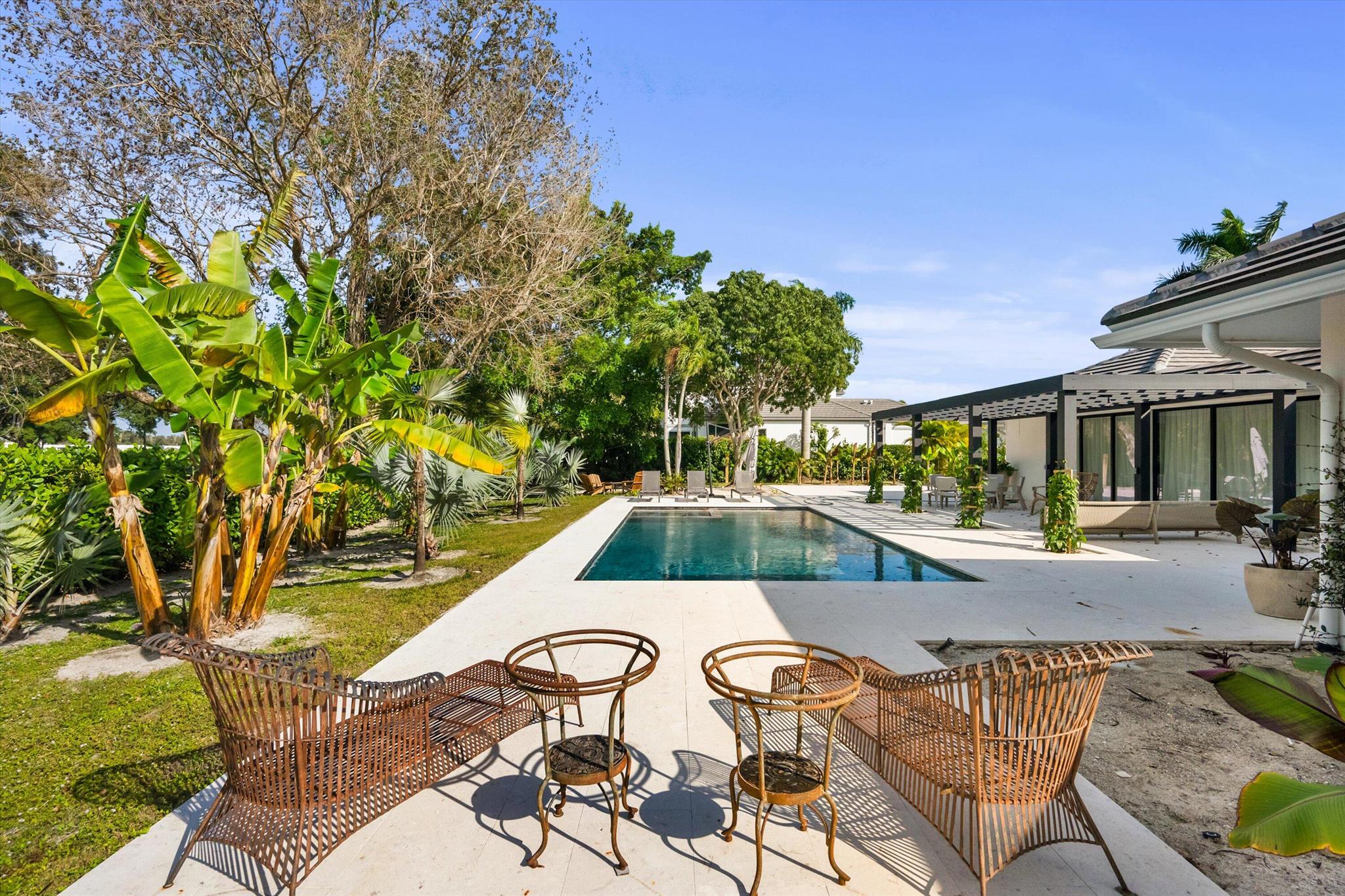 MAIDSTONE - Residential Lease