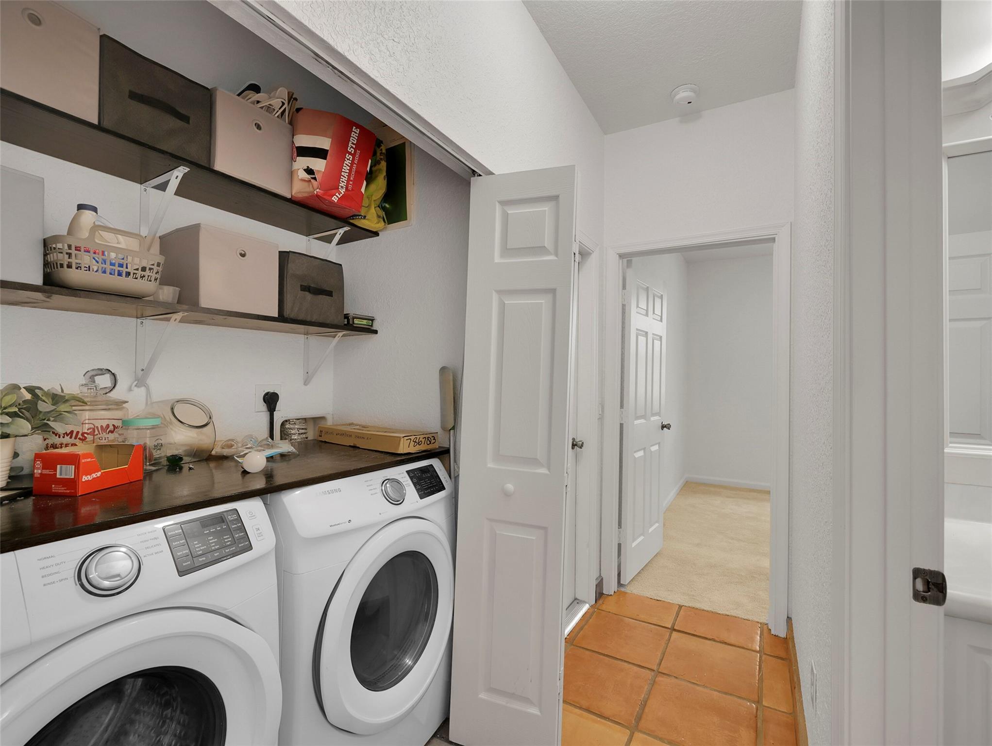 Royal Land Amd 132-20 B - Residential