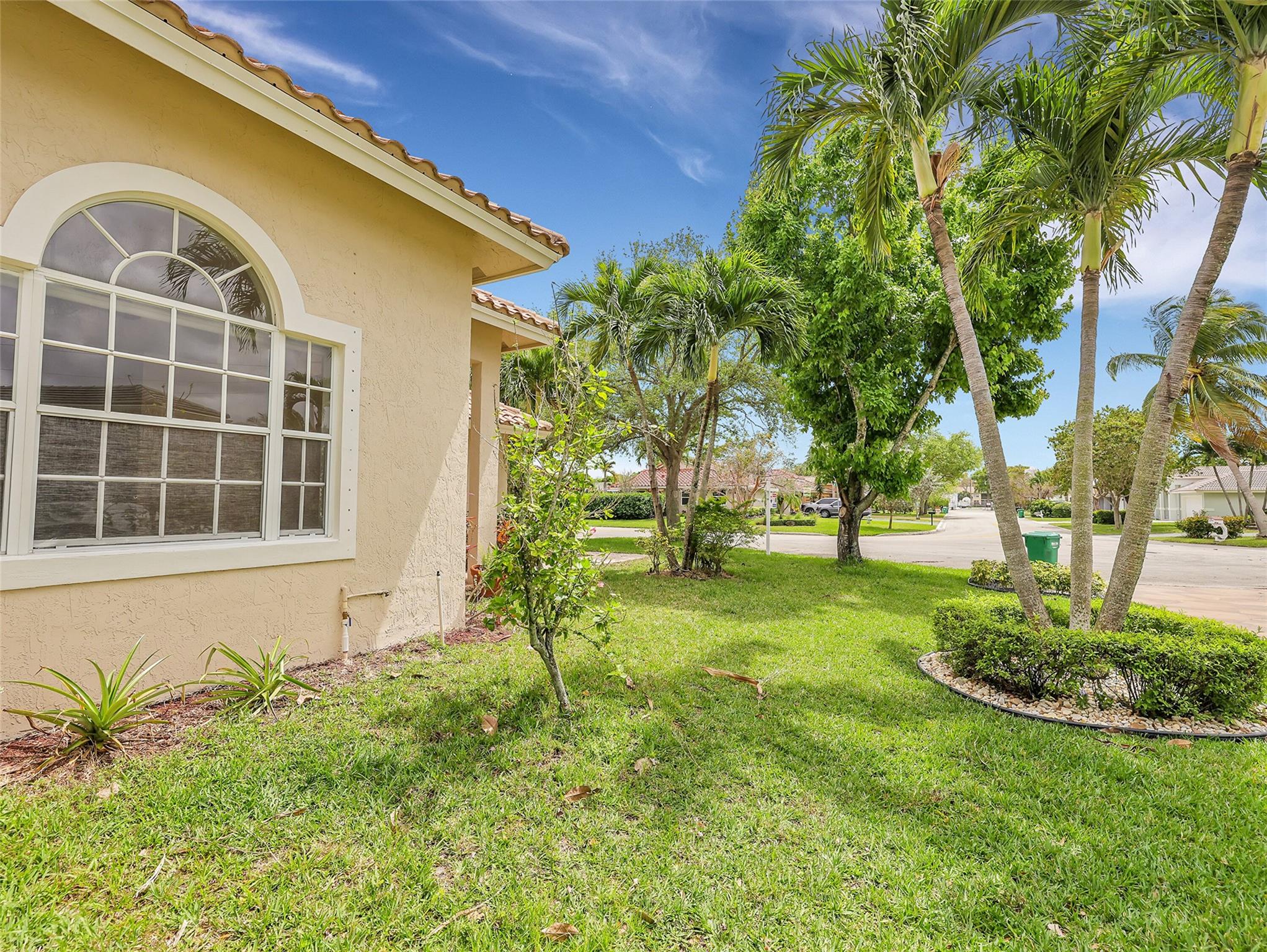 Royal Land Amd 132-20 B - Residential