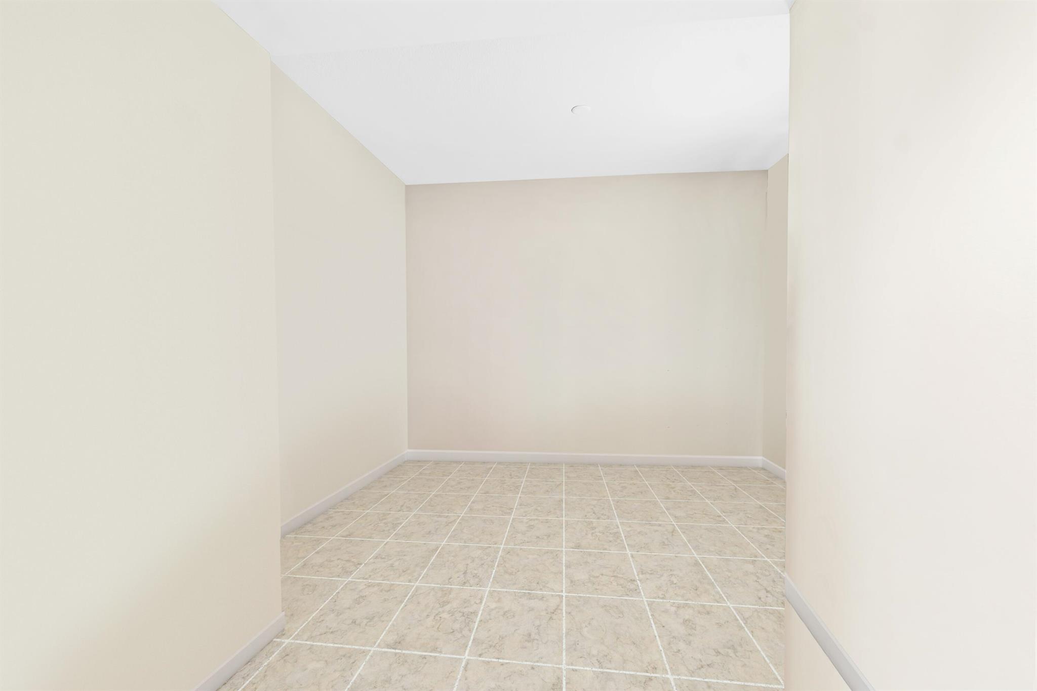 ONE CITY PLAZA CONDO - Residential Lease