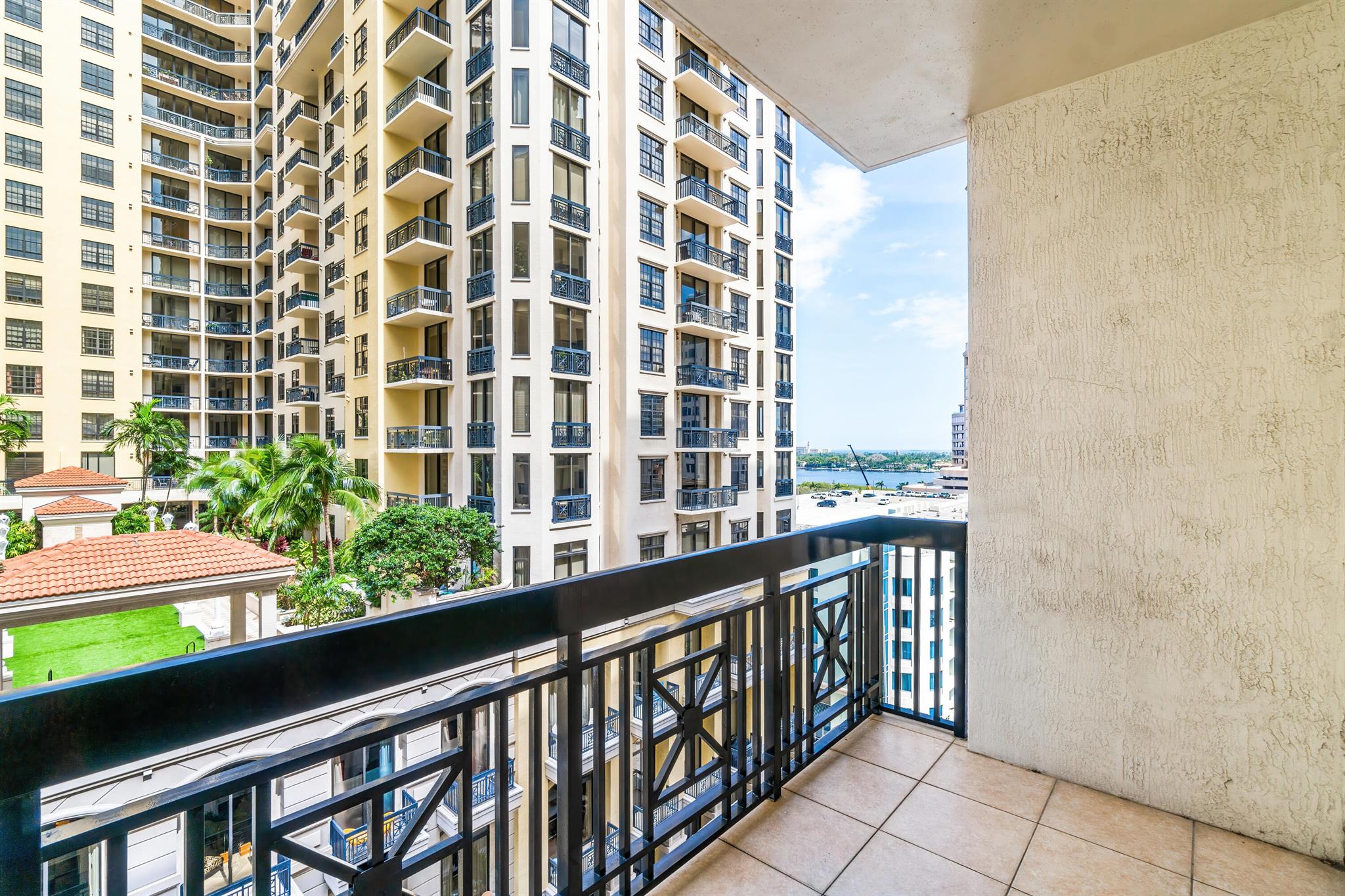 ONE CITY PLAZA CONDO - Residential Lease
