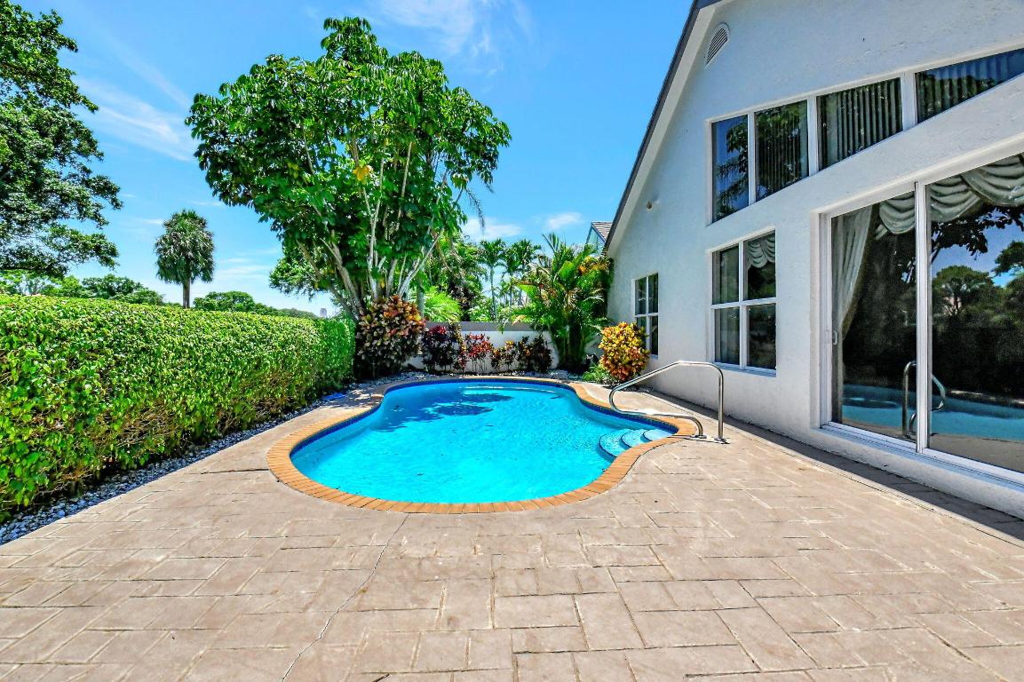 WHISPER TRACE - Residential