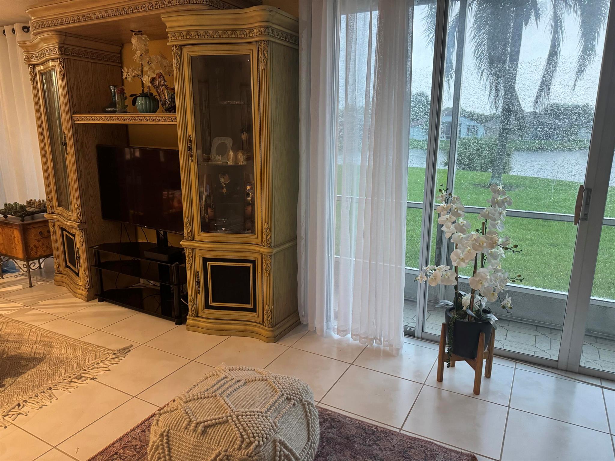 ATRIUM AT WOODMONT - Residential