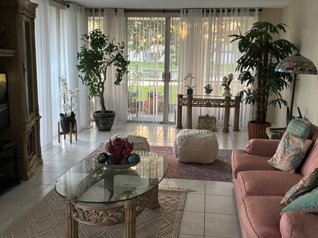 ATRIUM AT WOODMONT - Residential