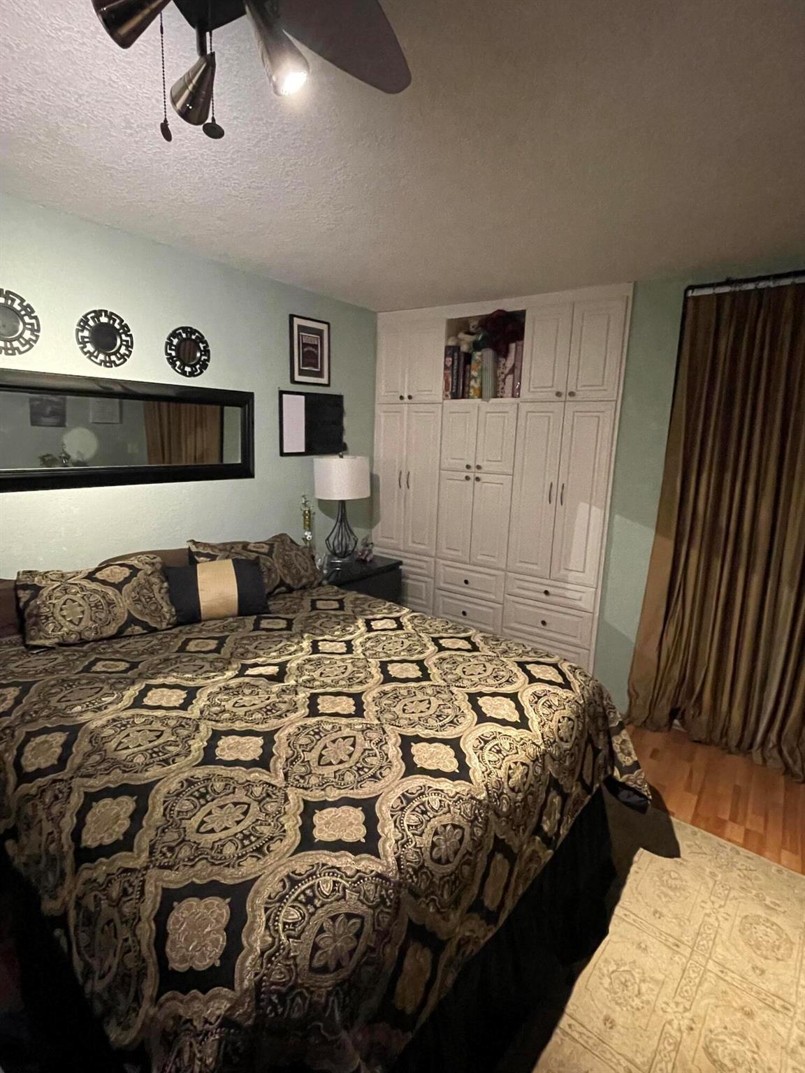 ATRIUM AT WOODMONT - Residential