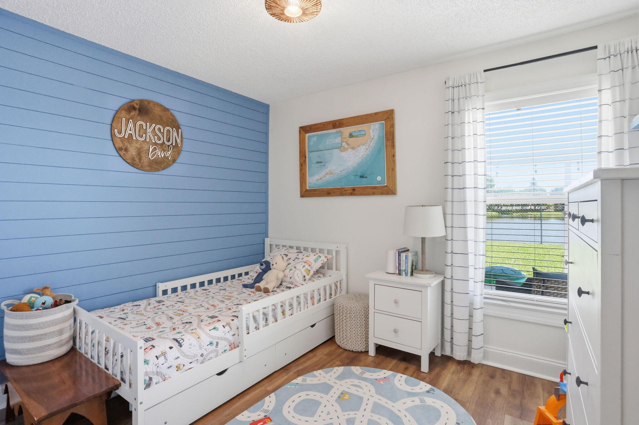 COUNTERPOINT ESTATES 13 - Residential