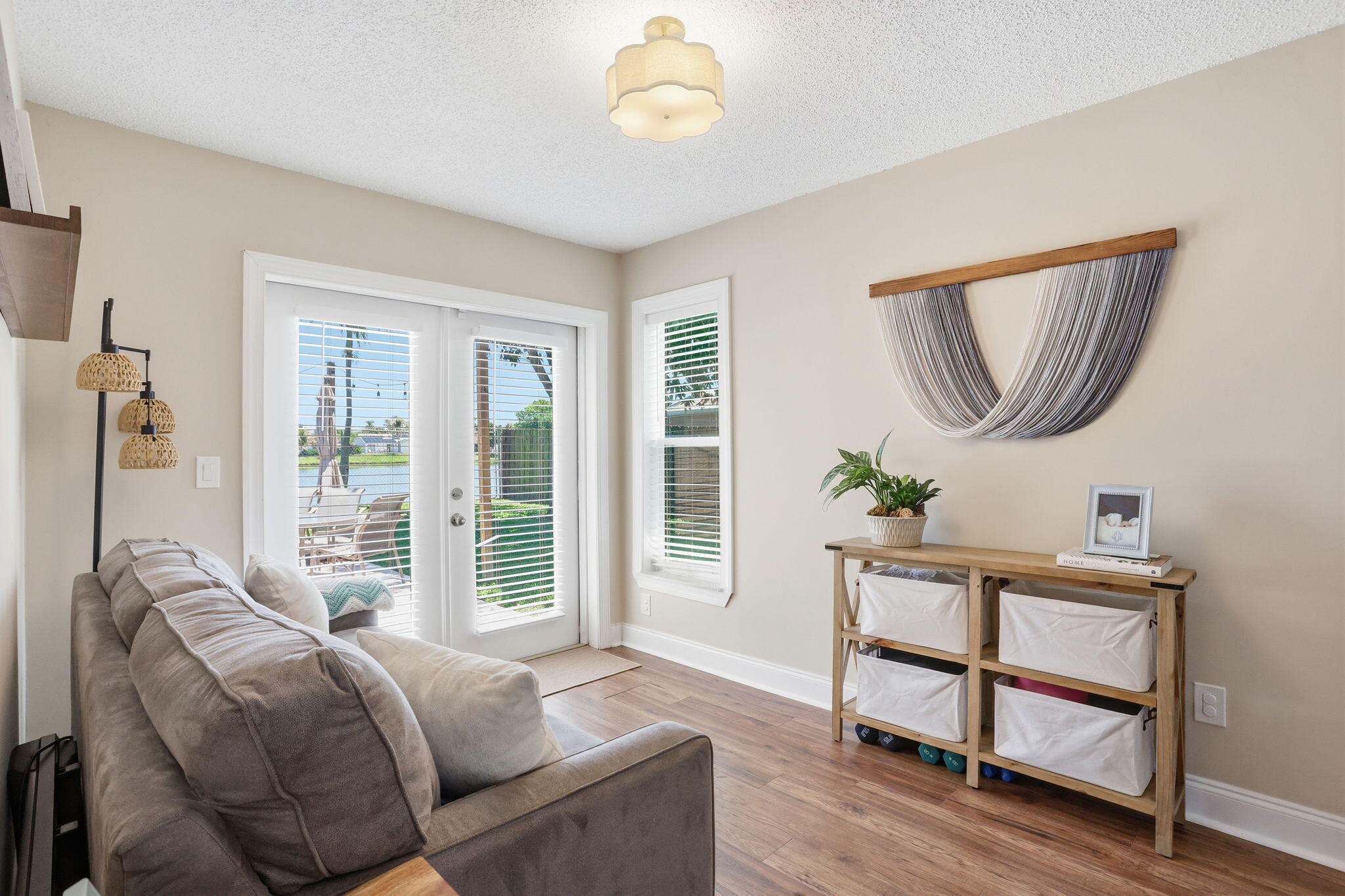 COUNTERPOINT ESTATES 13 - Residential