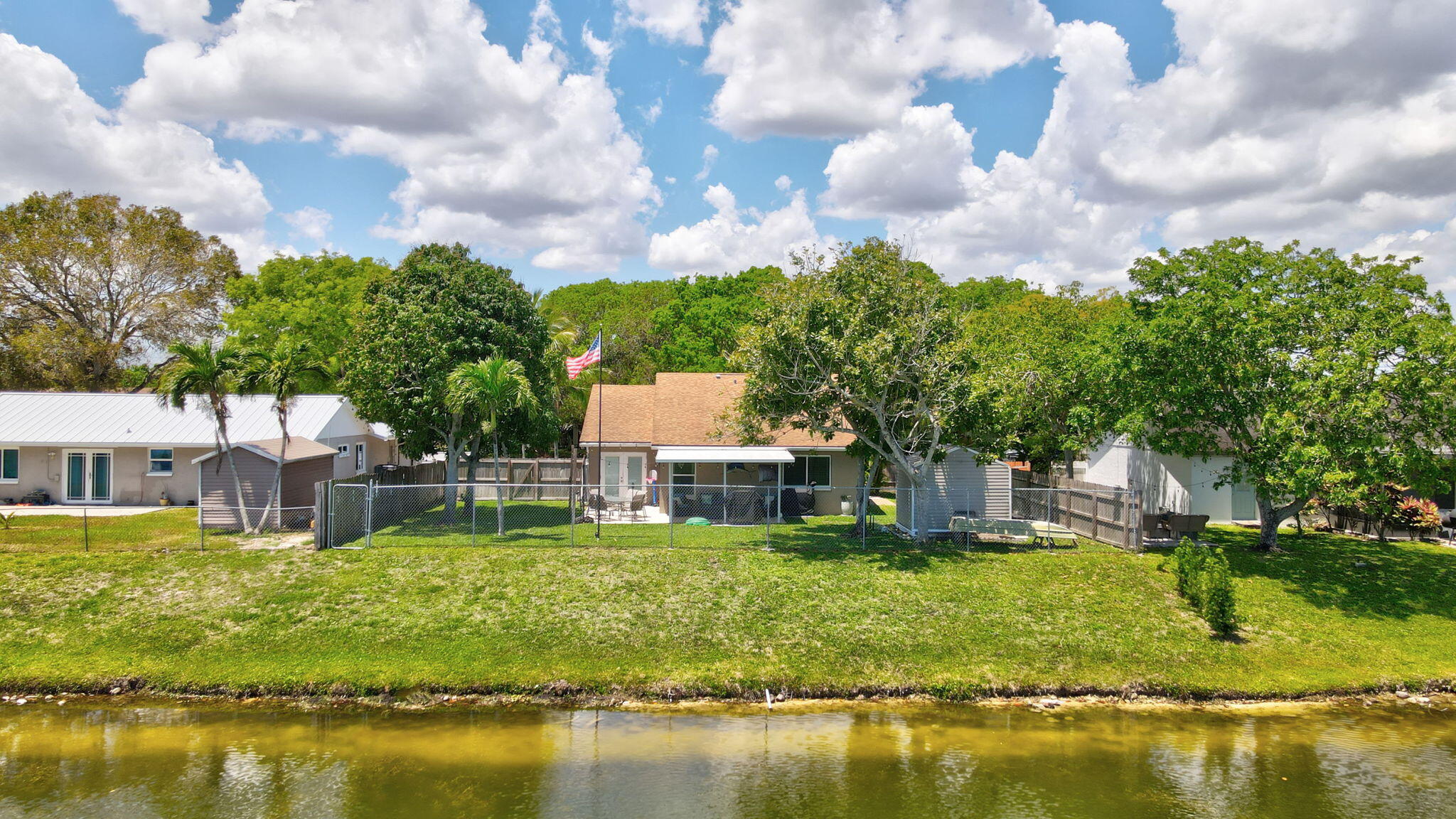 COUNTERPOINT ESTATES 13 - Residential