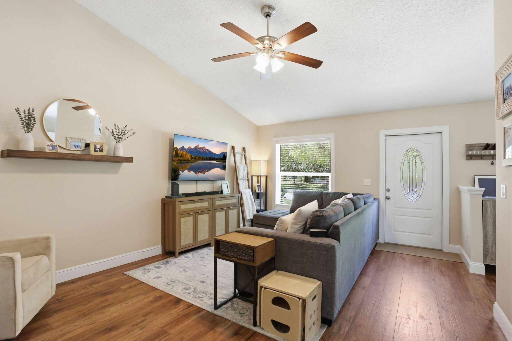 COUNTERPOINT ESTATES 13 - Residential