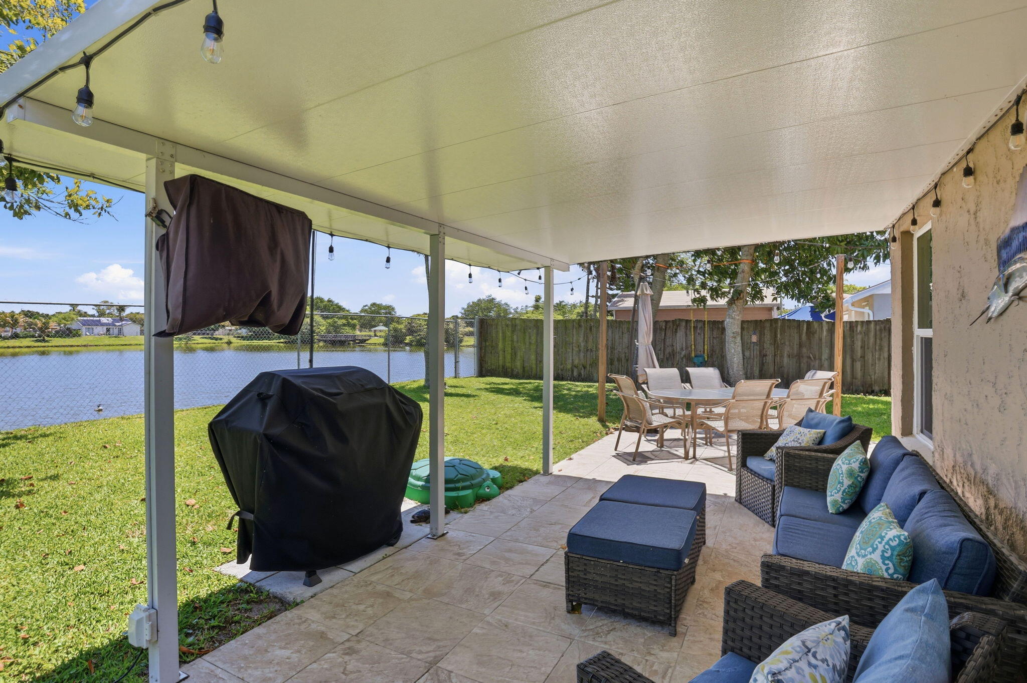 COUNTERPOINT ESTATES 13 - Residential