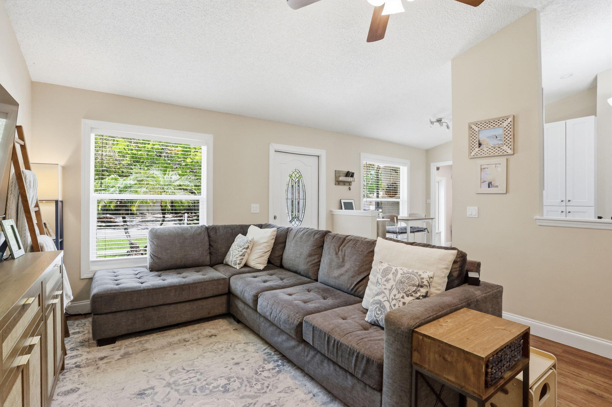 COUNTERPOINT ESTATES 13 - Residential