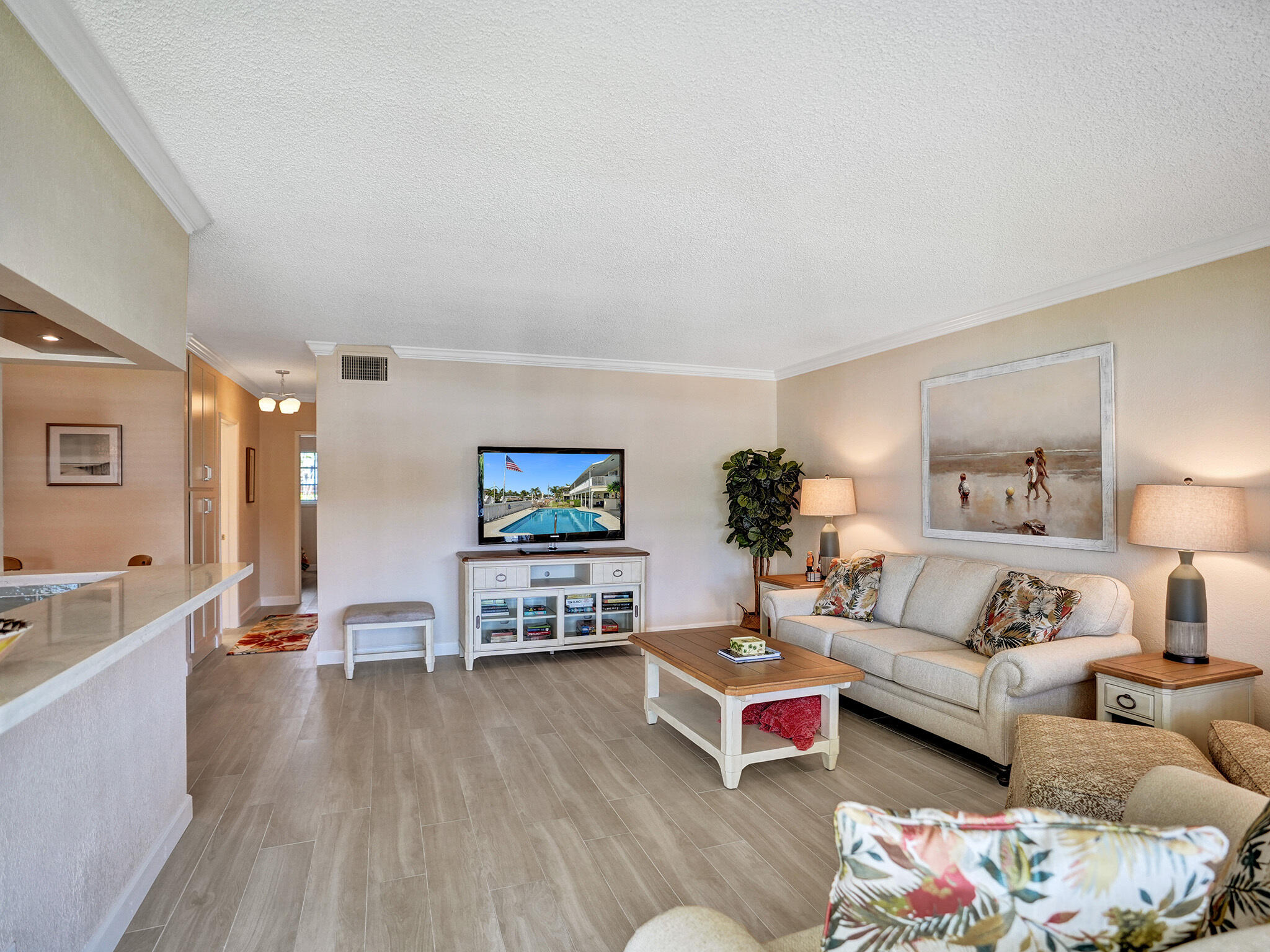 LAFAYETTE ARMS CO-OP - Residential Lease