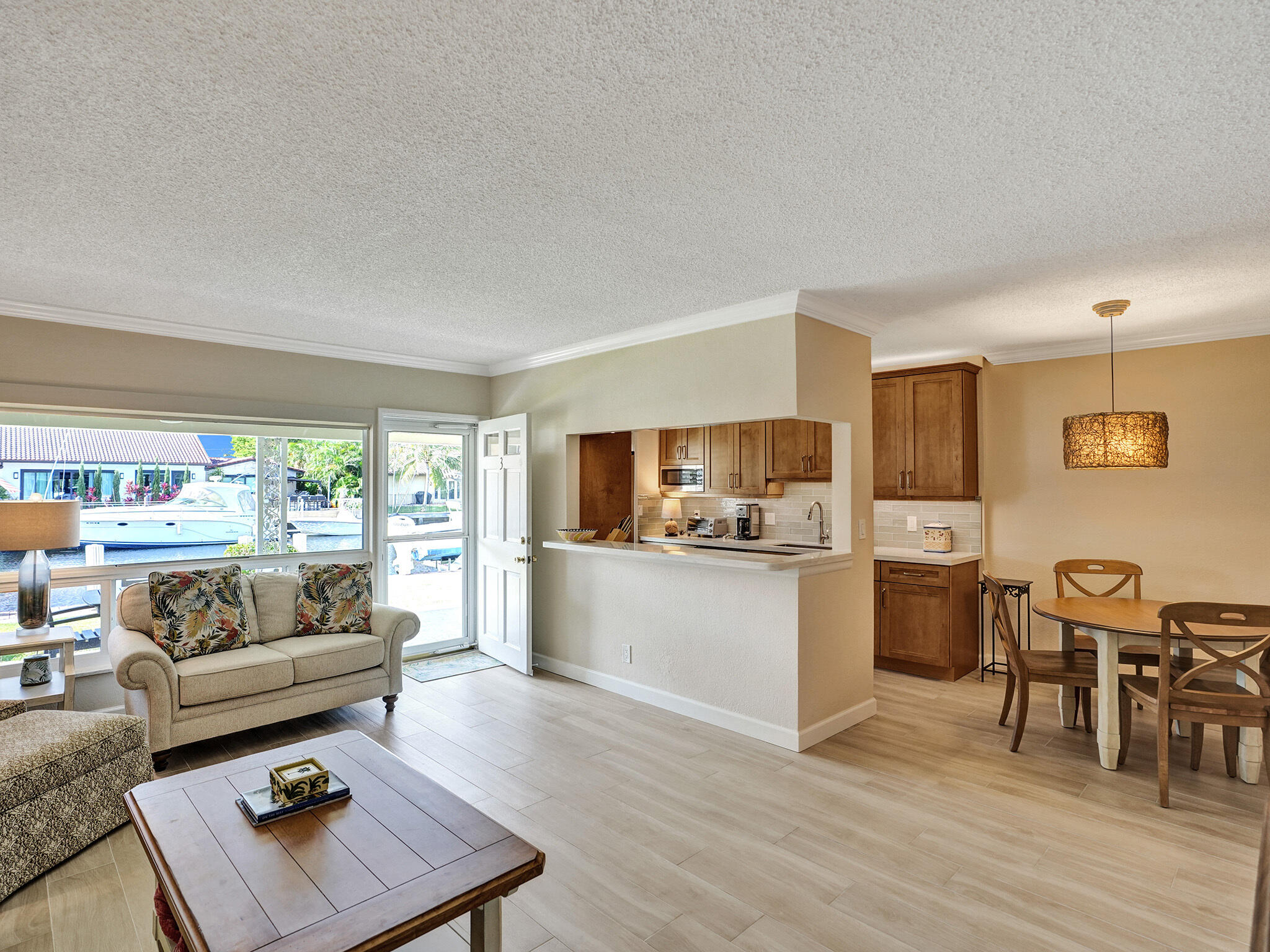 LAFAYETTE ARMS CO-OP - Residential Lease