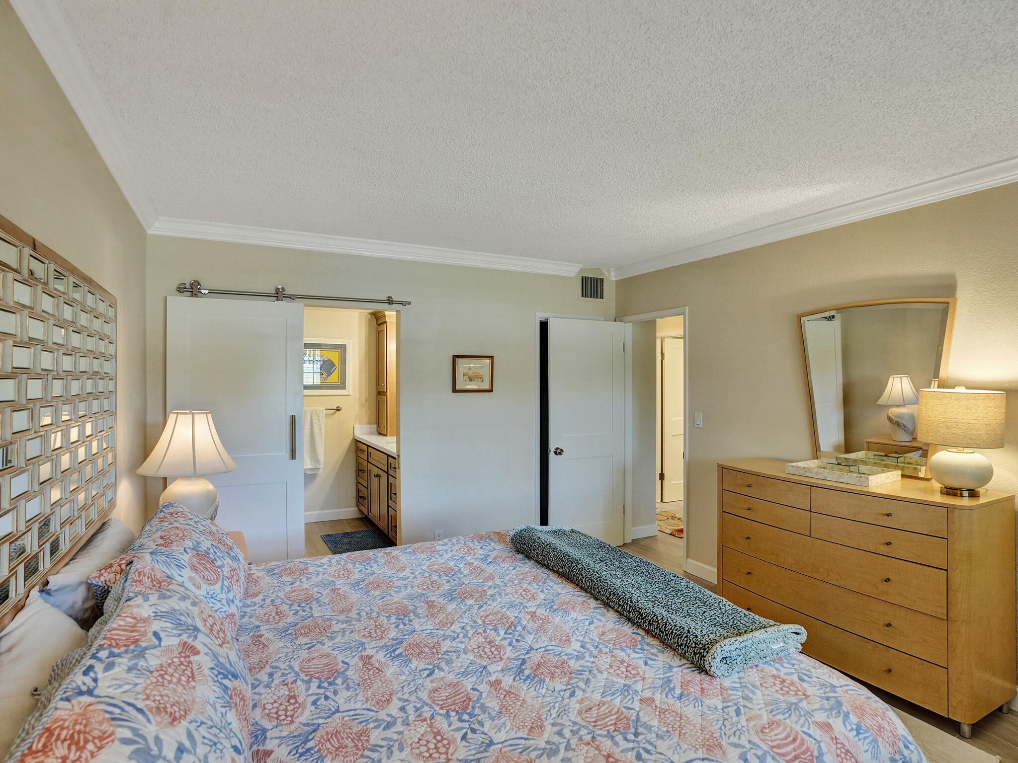 LAFAYETTE ARMS CO-OP - Residential Lease