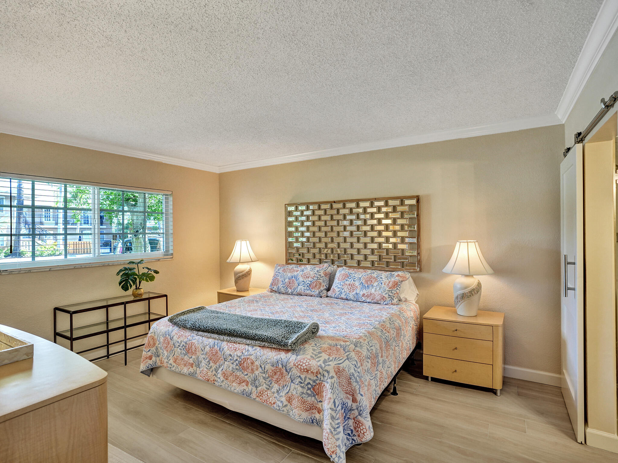 LAFAYETTE ARMS CO-OP - Residential Lease