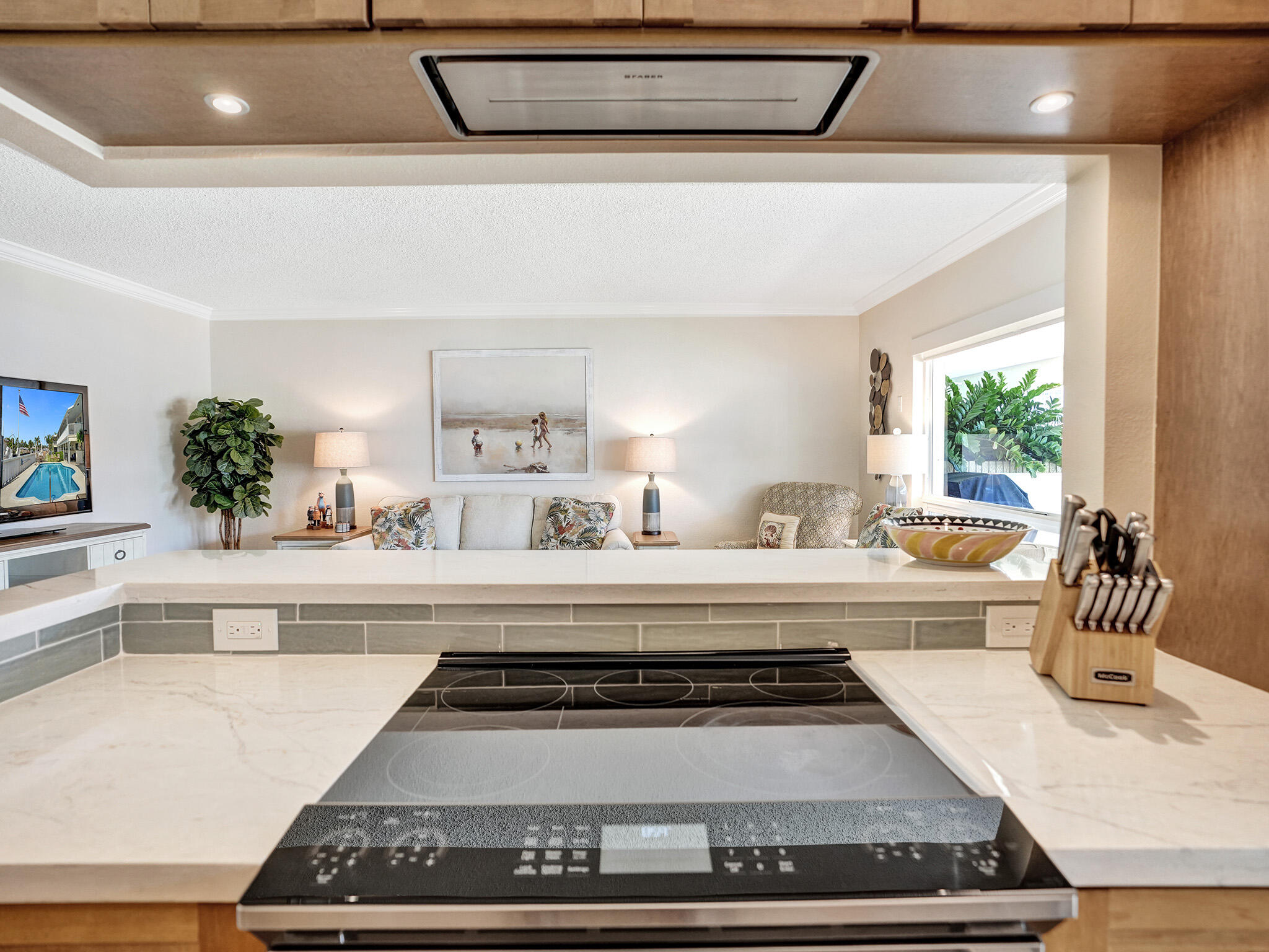 LAFAYETTE ARMS CO-OP - Residential Lease