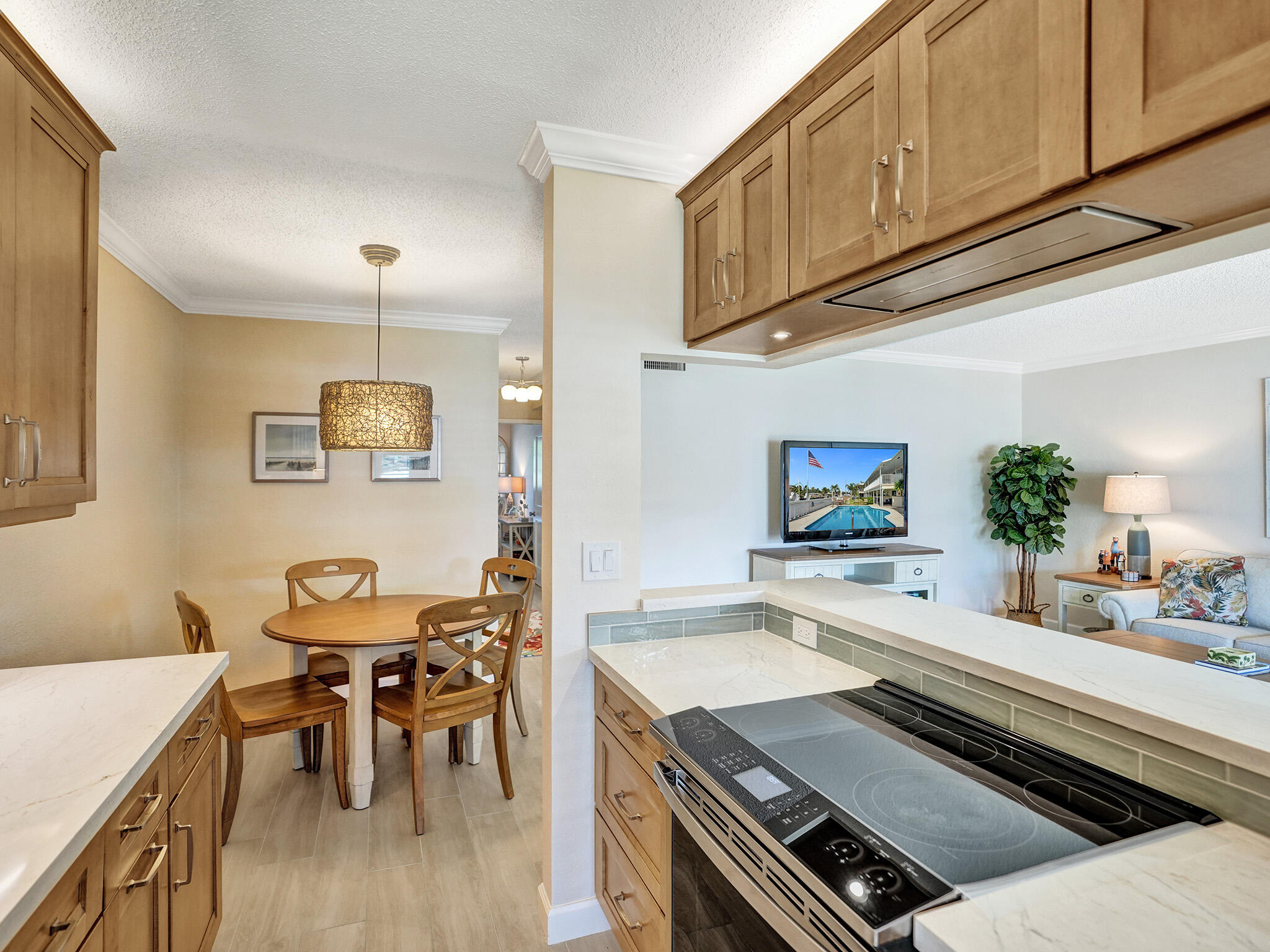 LAFAYETTE ARMS CO-OP - Residential Lease