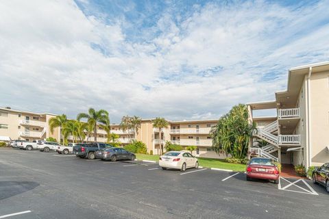 A home in Lake Worth