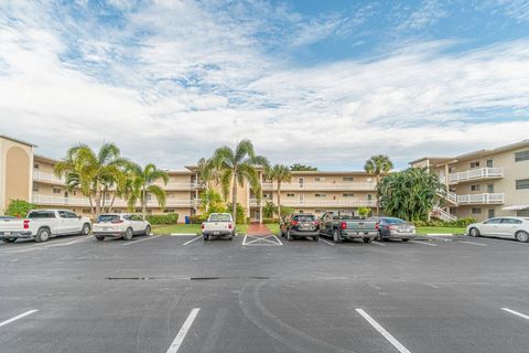 A home in Lake Worth