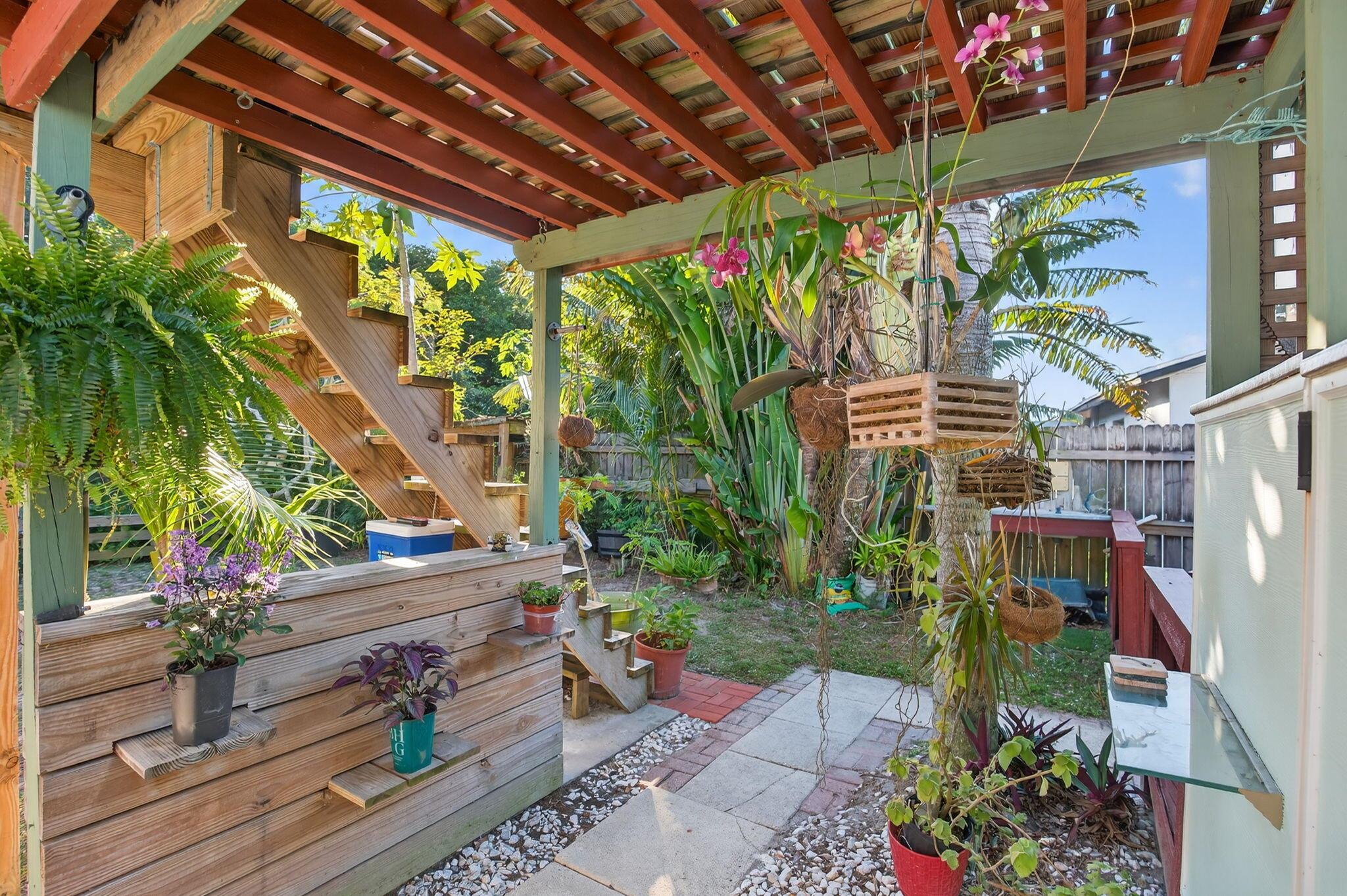 JUPITER RIVER ESTATES REP - Residential