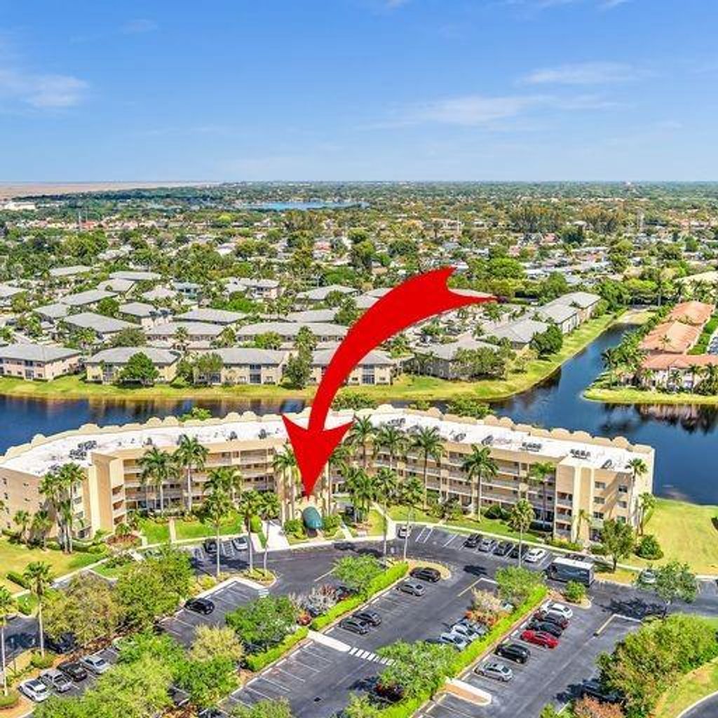 Photo of 7751 Southampton Ter #413, Tamarac, FL 33321 (MLS # F10371710)