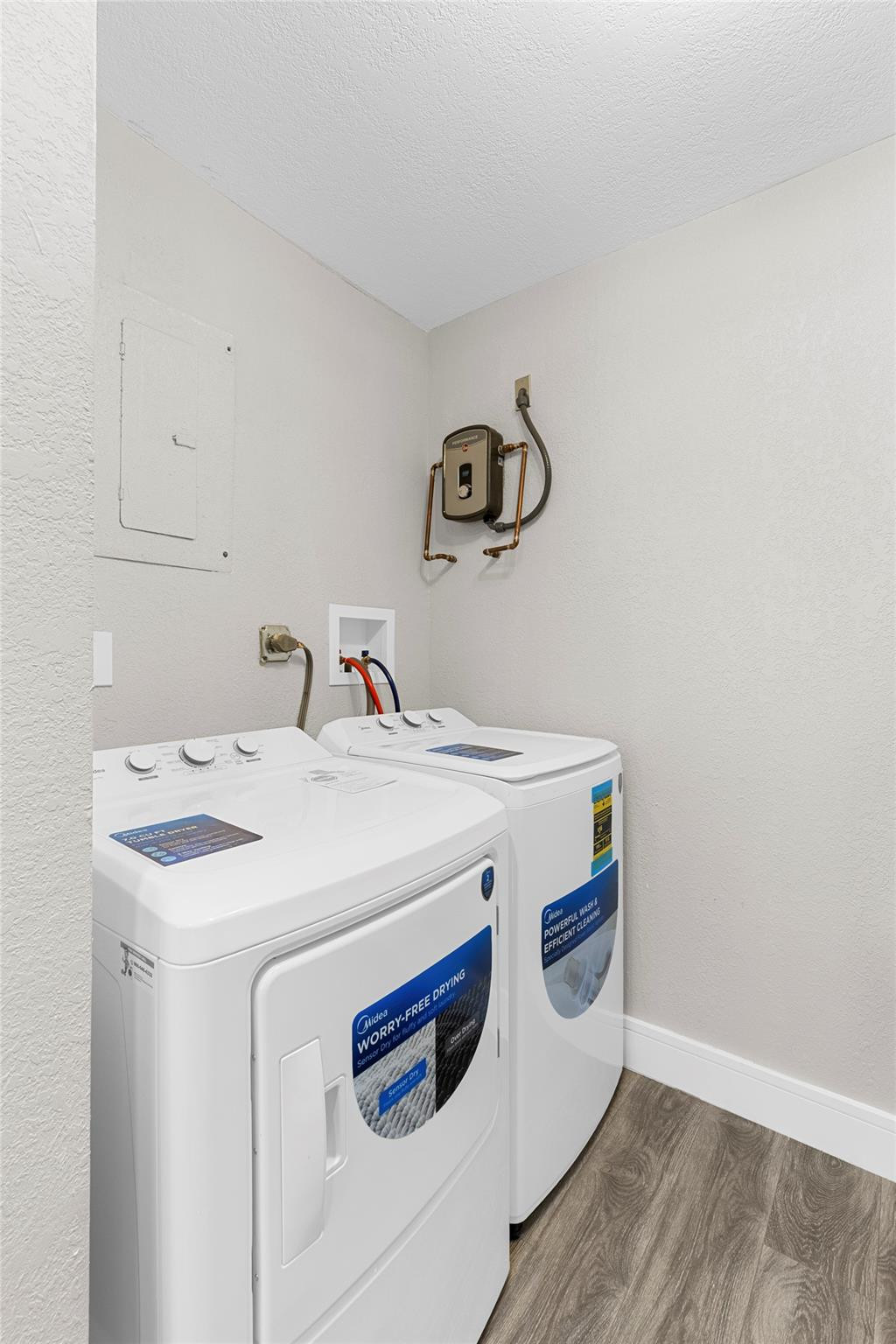 Golden Ridge 57-12 B - Residential