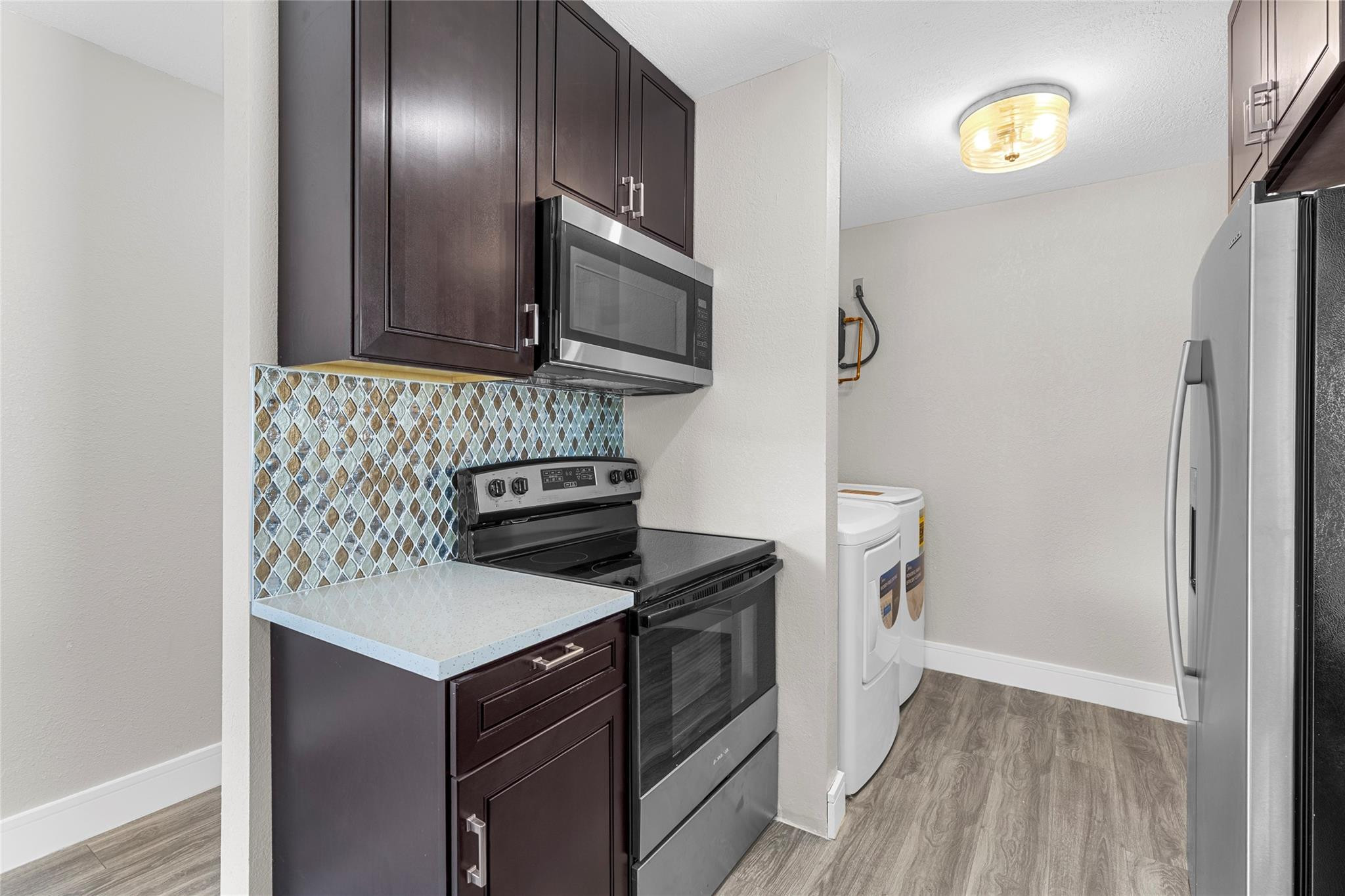 Golden Ridge 57-12 B - Residential