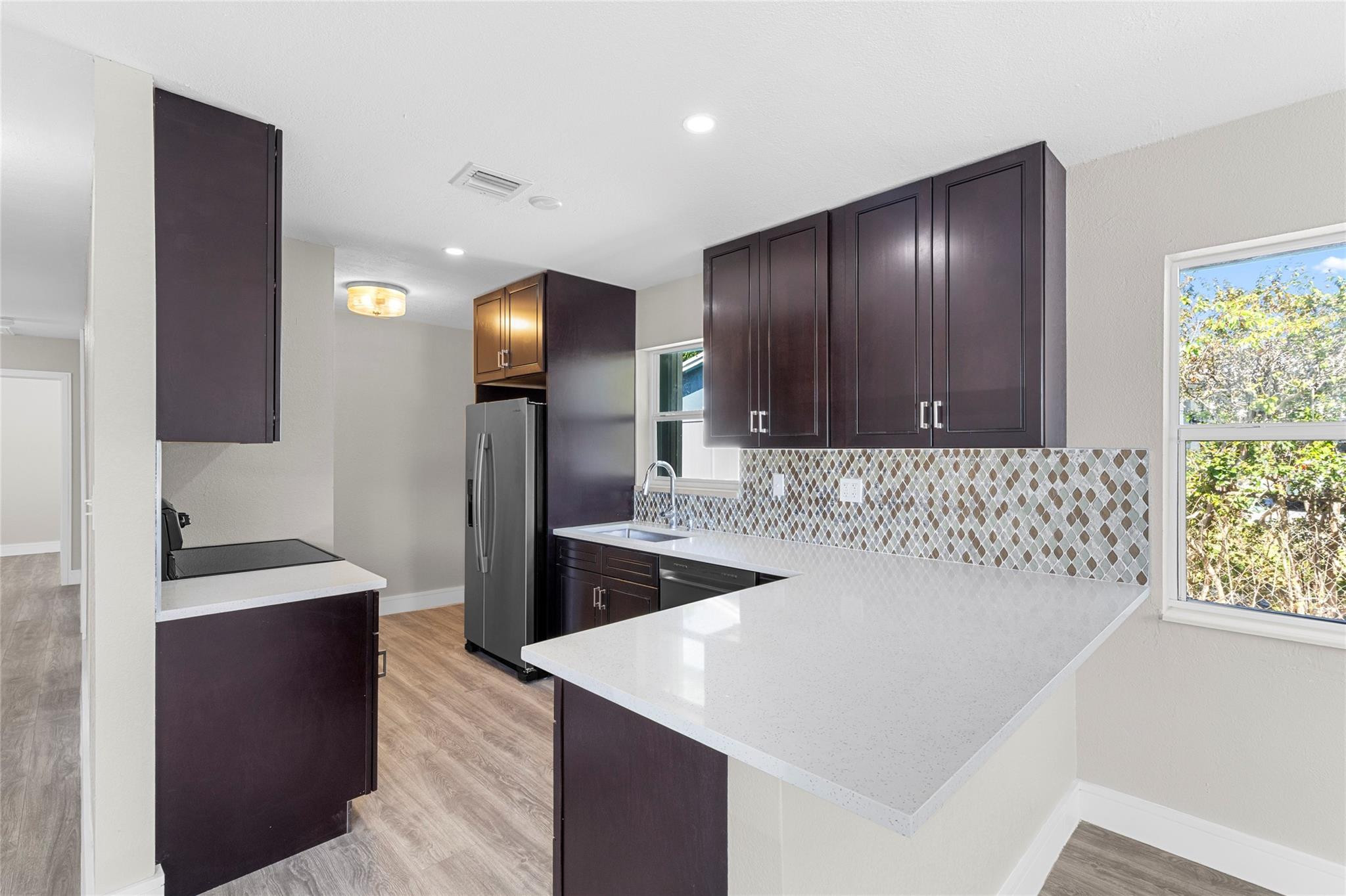 Golden Ridge 57-12 B - Residential