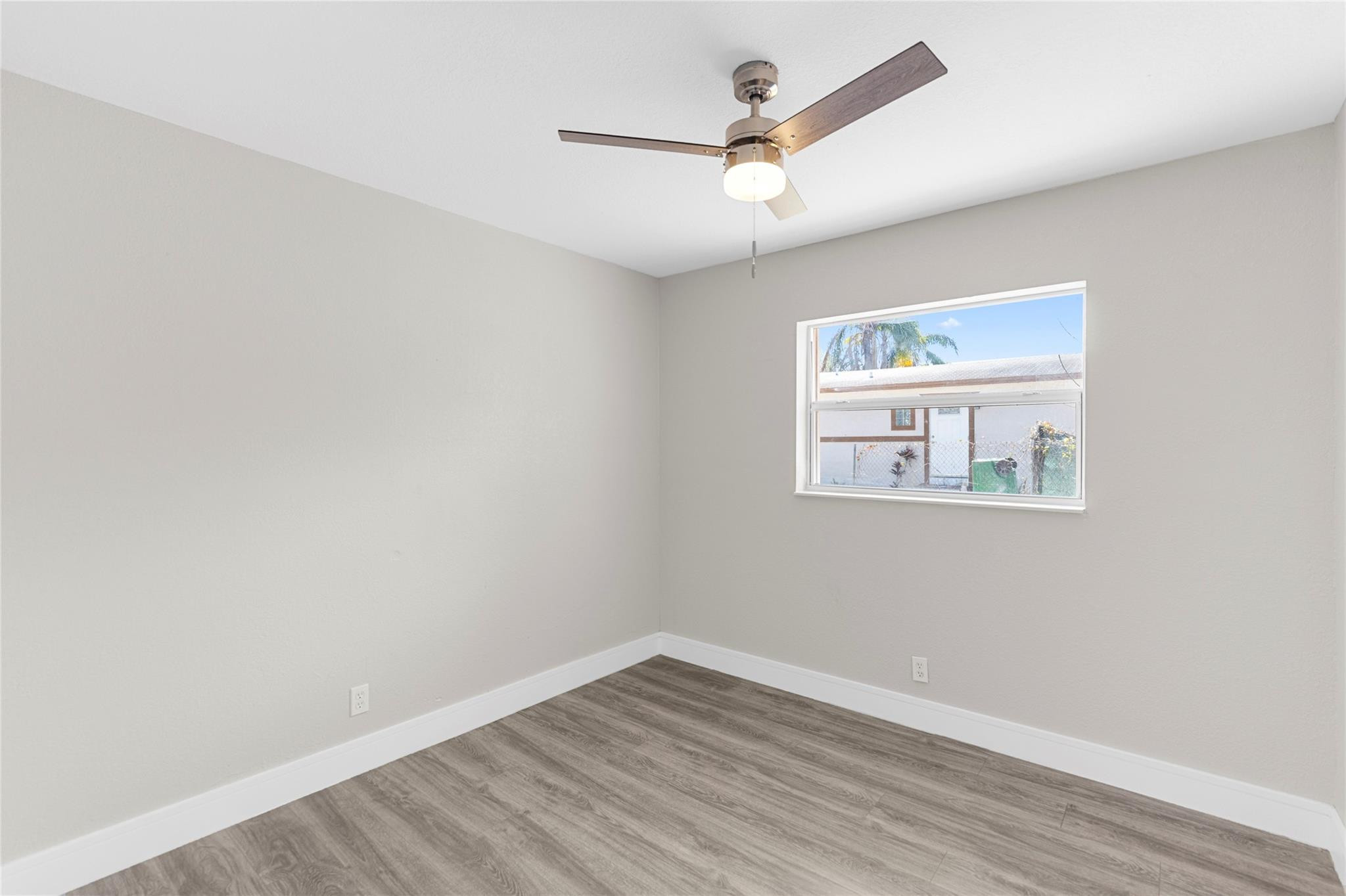 Golden Ridge 57-12 B - Residential