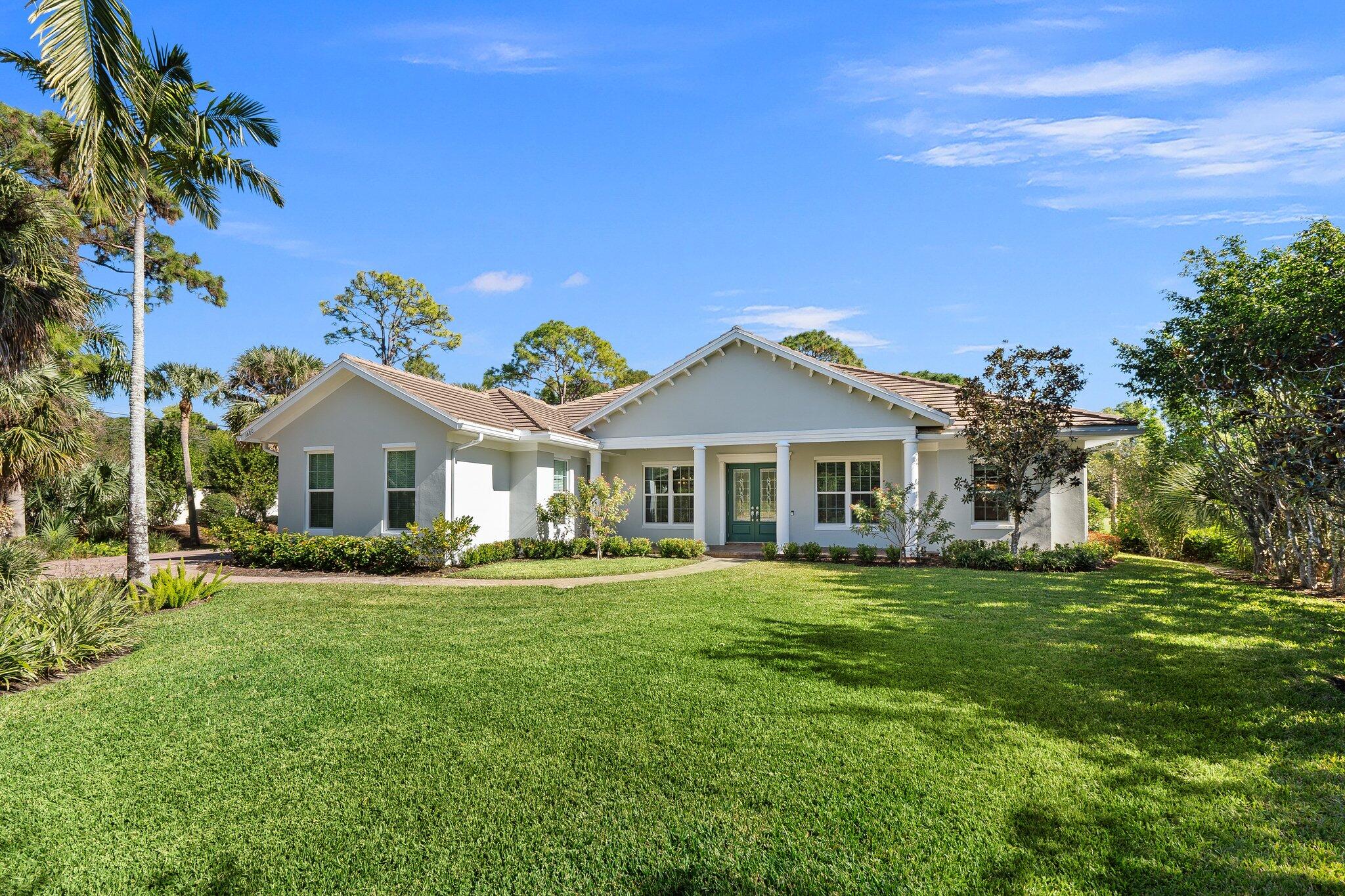 1680 SE Cypress Glen Way