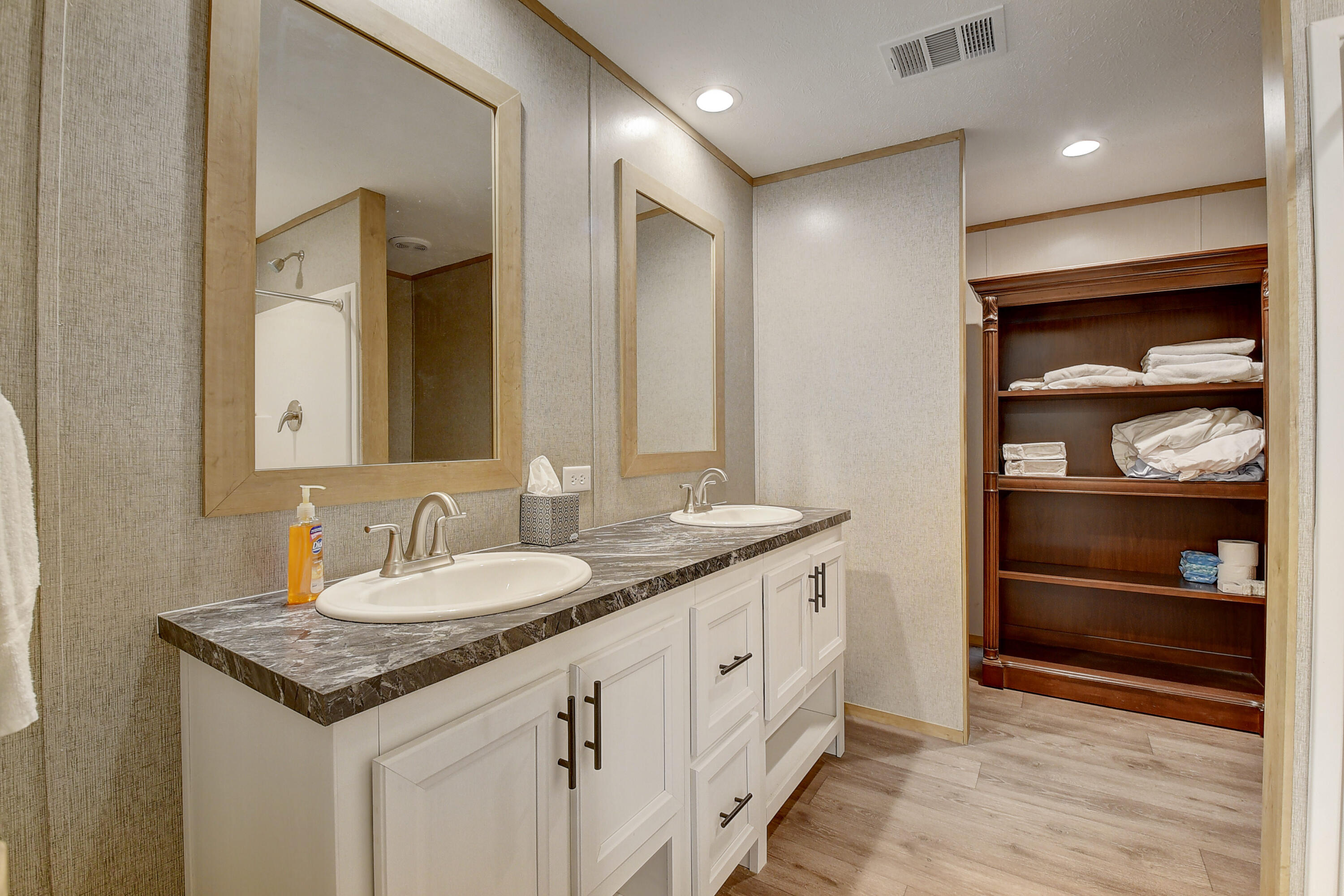 COLONIAL ESTATES INC MOBILE HOME PARK - Residential