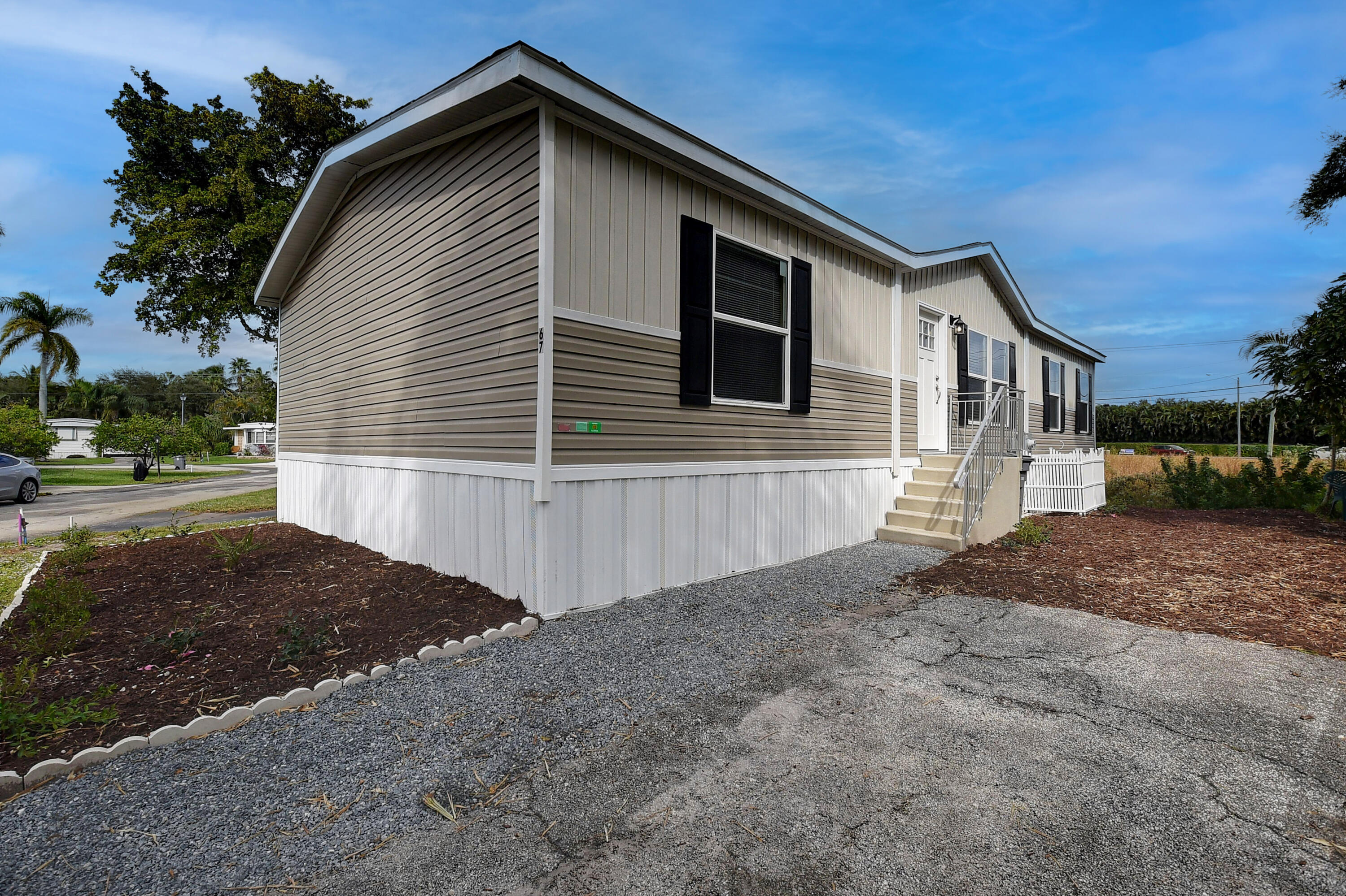 COLONIAL ESTATES INC MOBILE HOME PARK - Residential