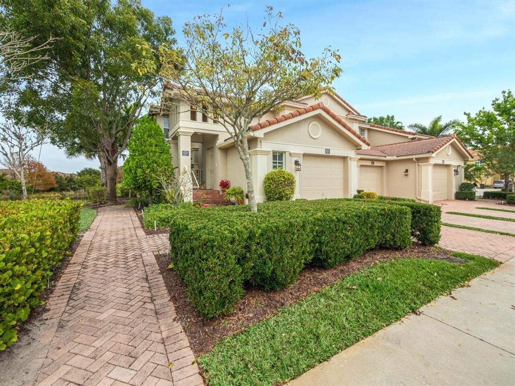 River Glen - Residential