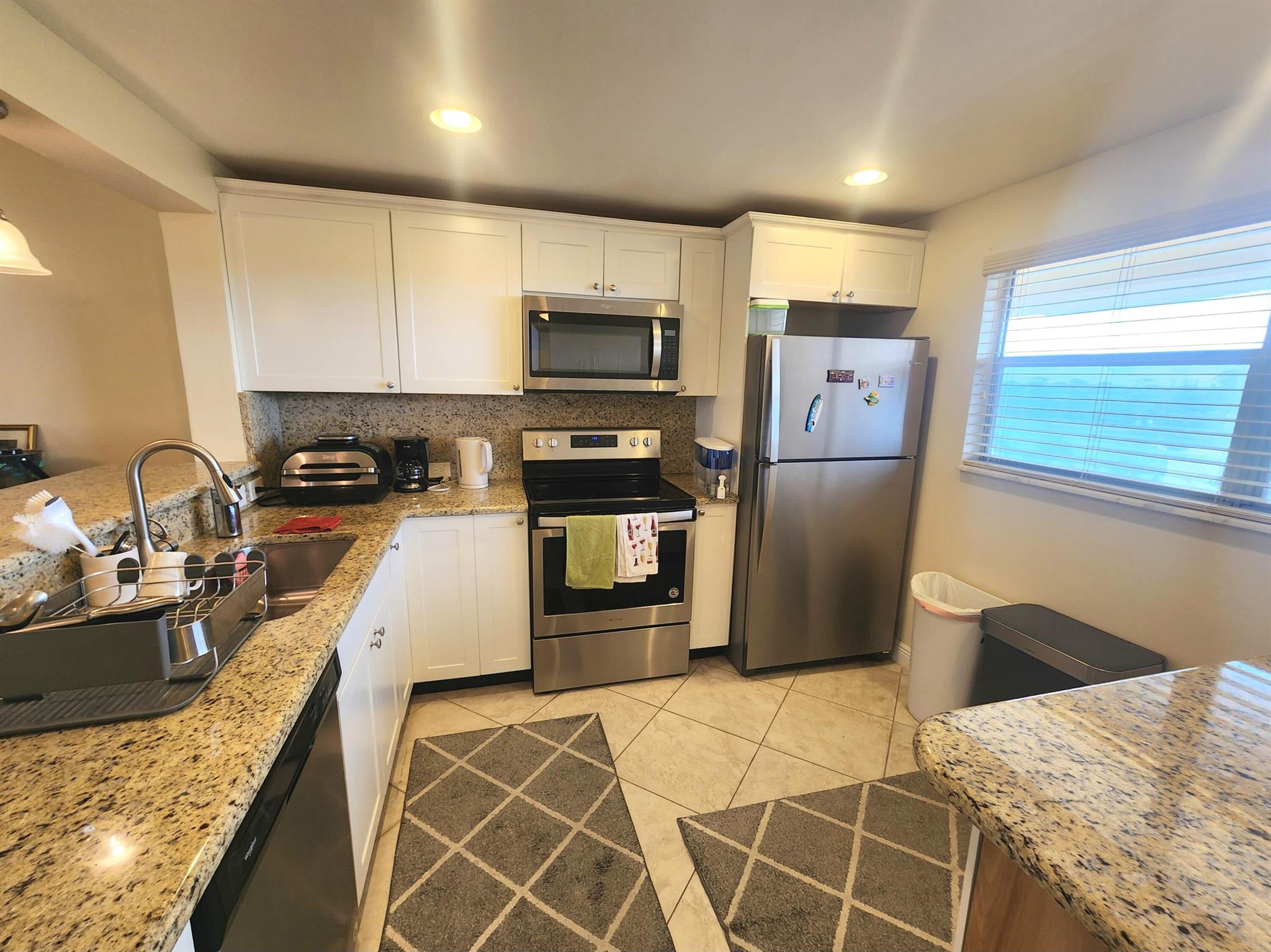 POINCIANA PLACE CONDO 1,2 - Residential Lease