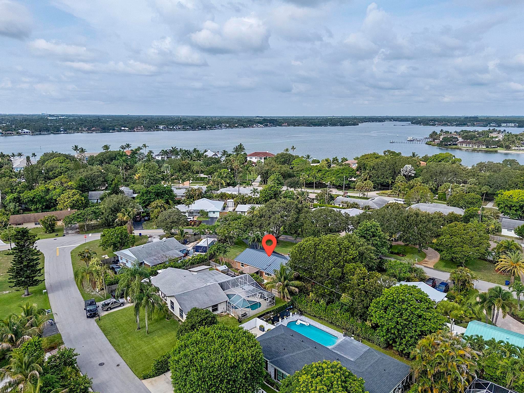119 W NORFOLK Road